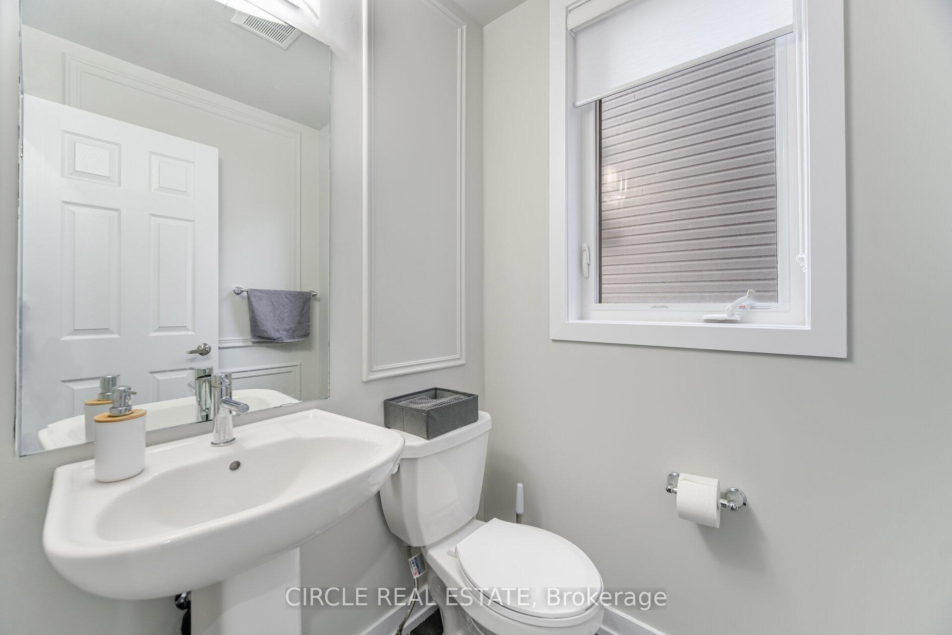 Photo 15 of 112 Lilac Circle, Haldimand — HOMEH