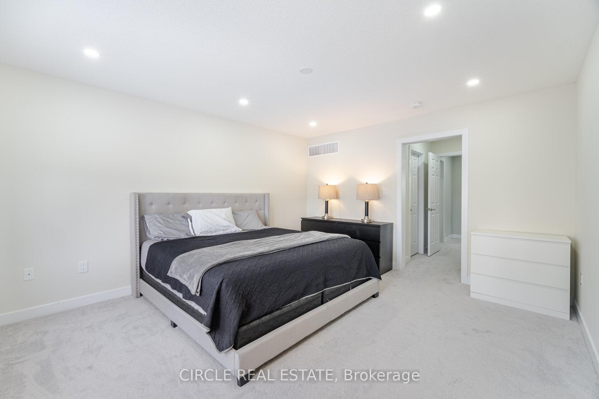 Photo 20 of 112 Lilac Circle, Haldimand — HOMEH