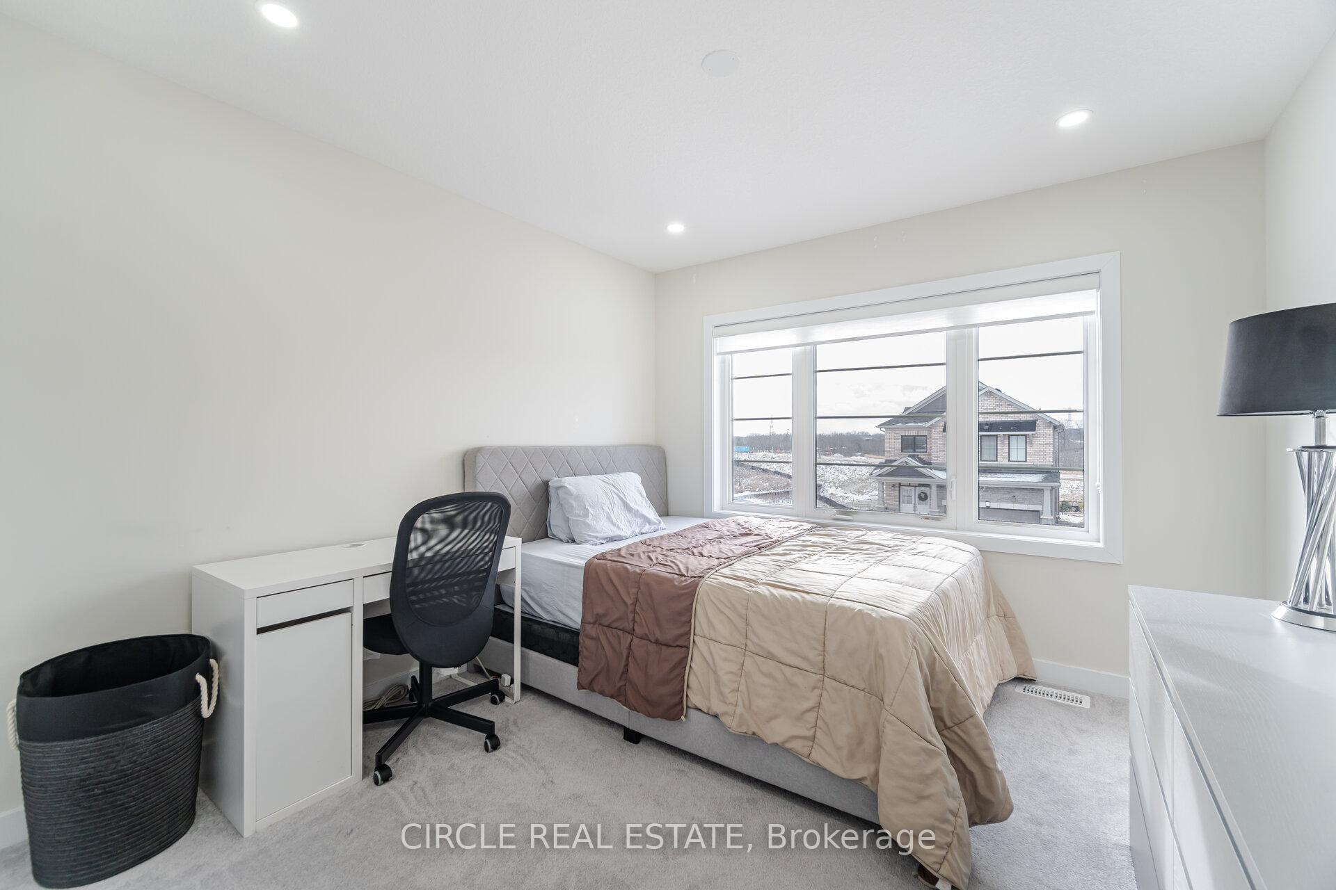 Photo 35 of 112 Lilac Circle, Haldimand — HOMEH