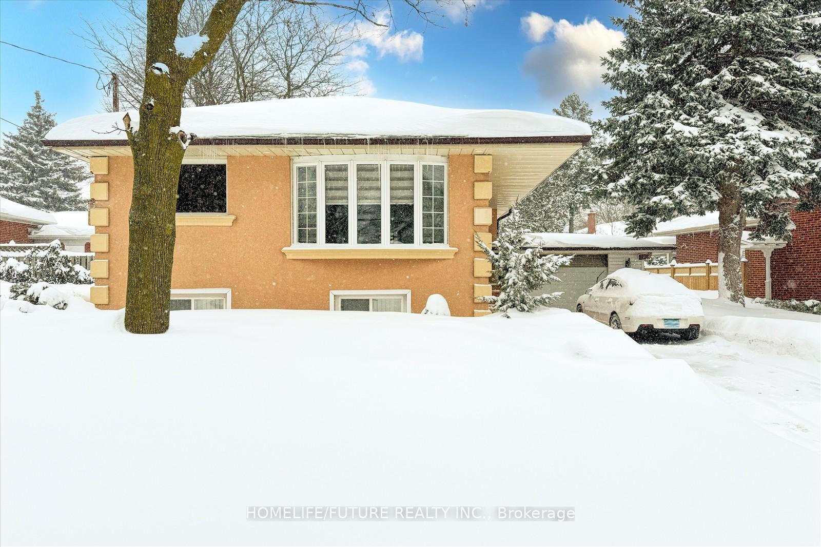 Photo 1 of 53 Applefield Drive, Scarborough, Bendale — HOMEH