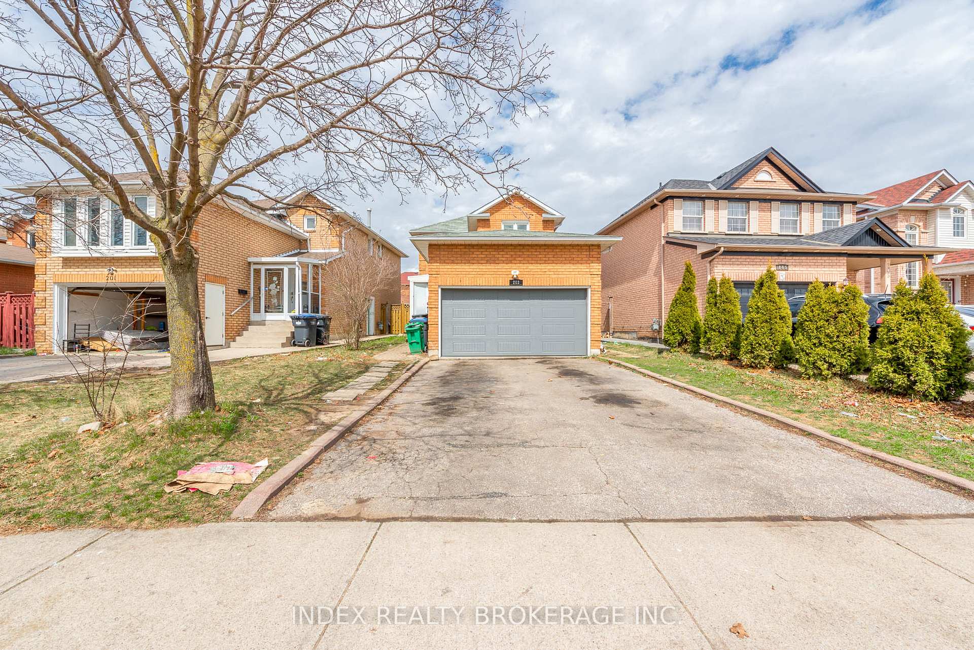 Front of 203 Richvale Drive S