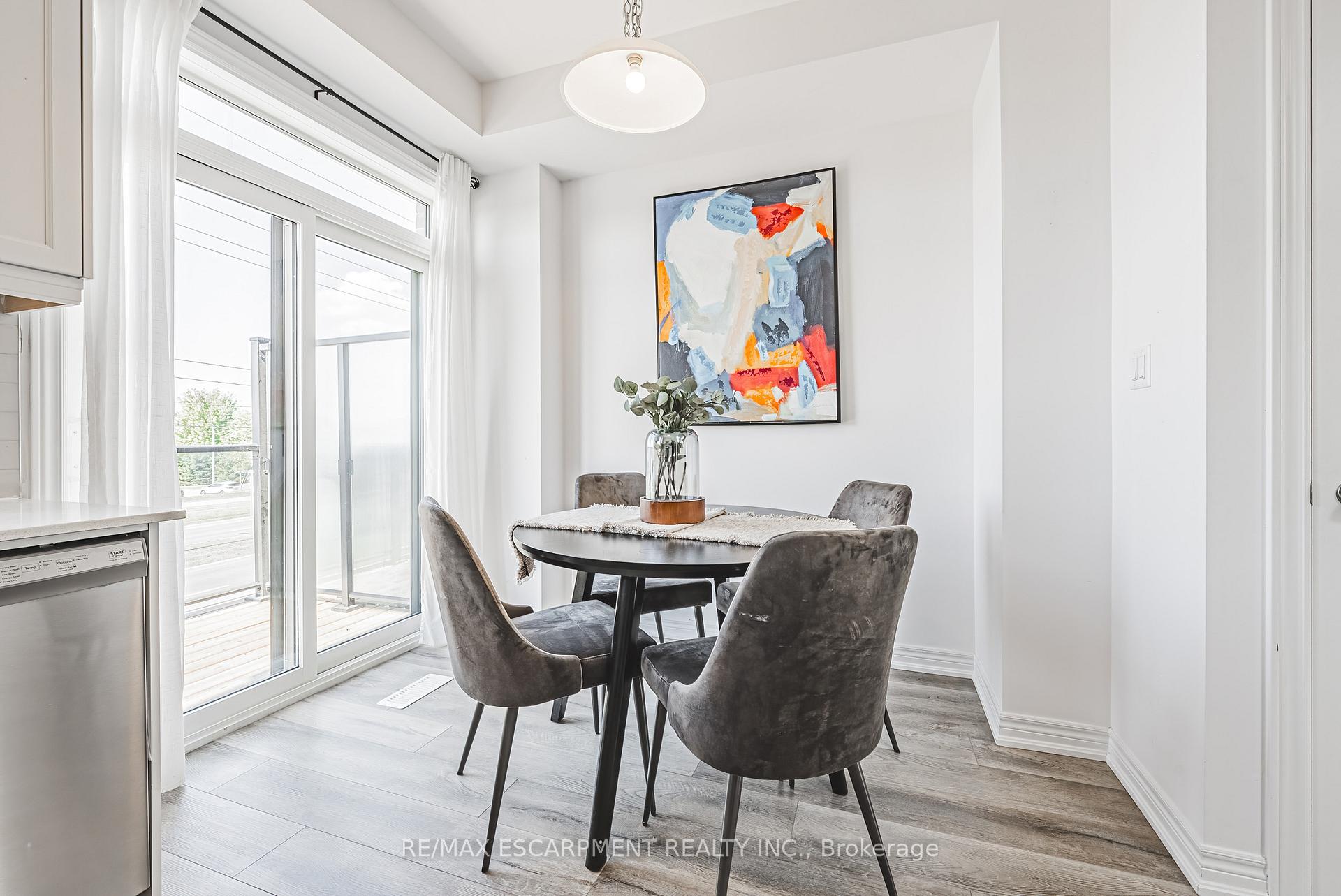 Photo 35 of Unit 18, 120 Court Drive, Brant, Paris — HOMEH