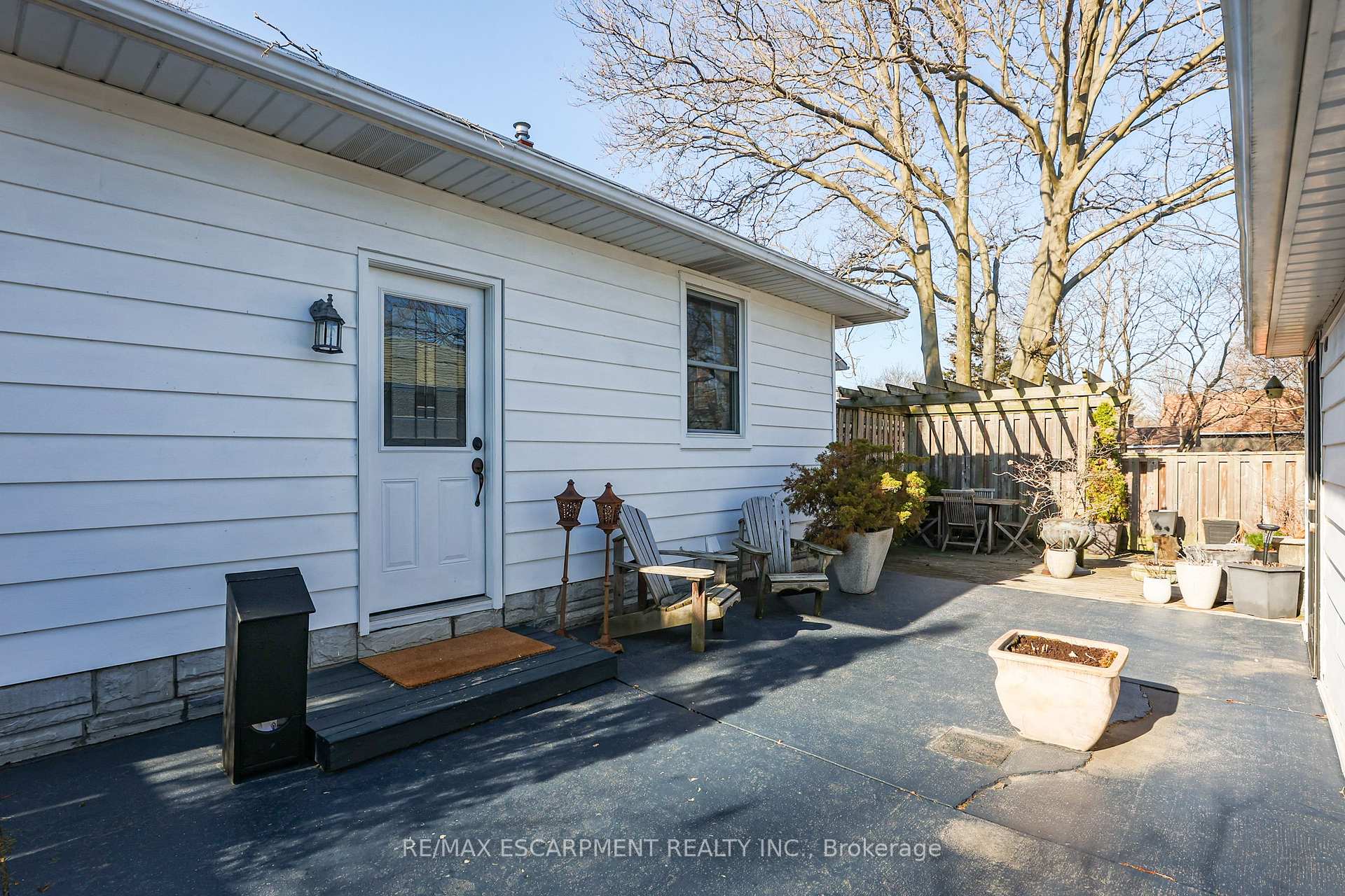 Photo 13 of 359 Book Road, Grimsby, Grimsby Beach — HOMEH