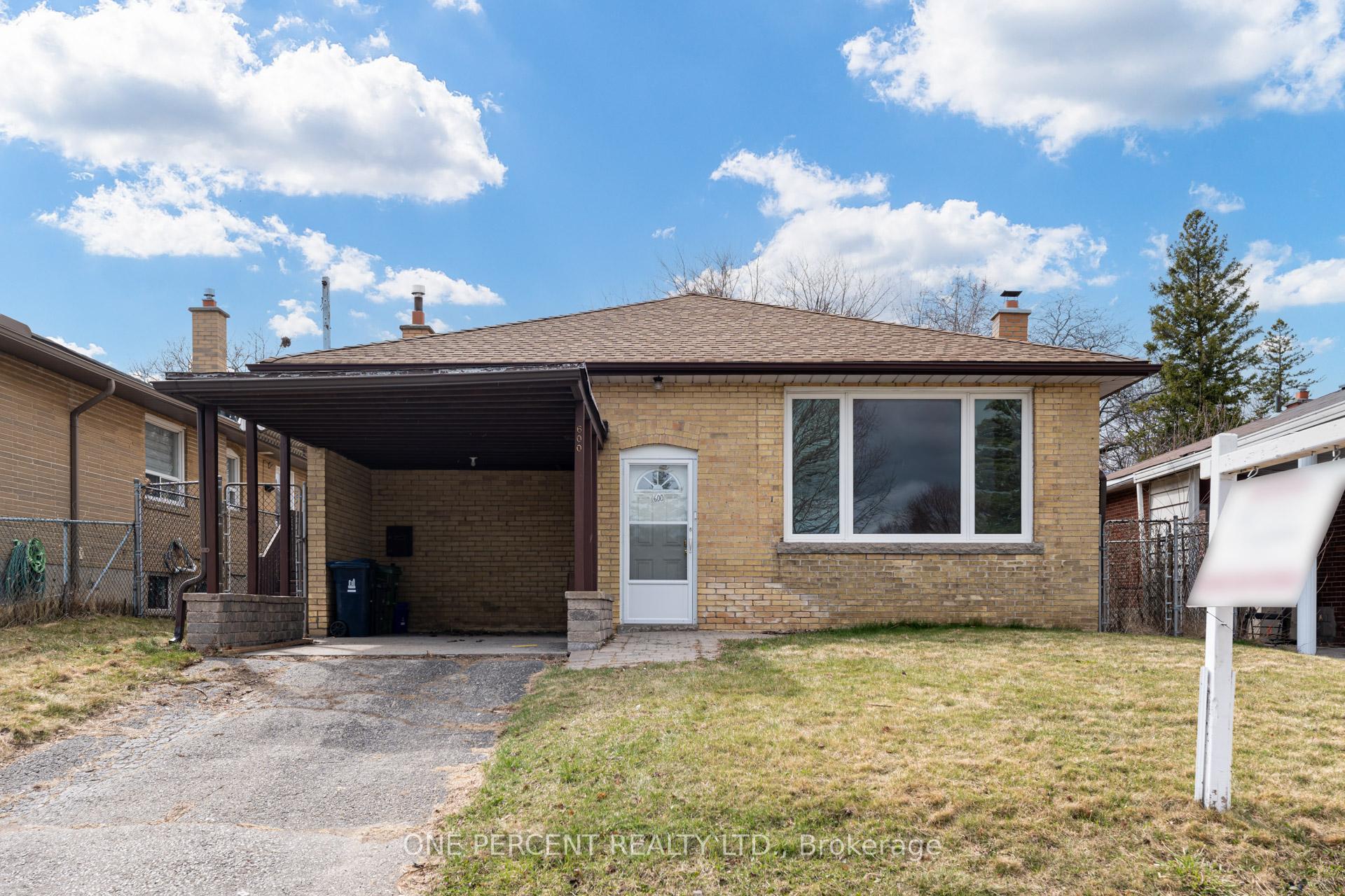 Front of 600 McCowan Road
