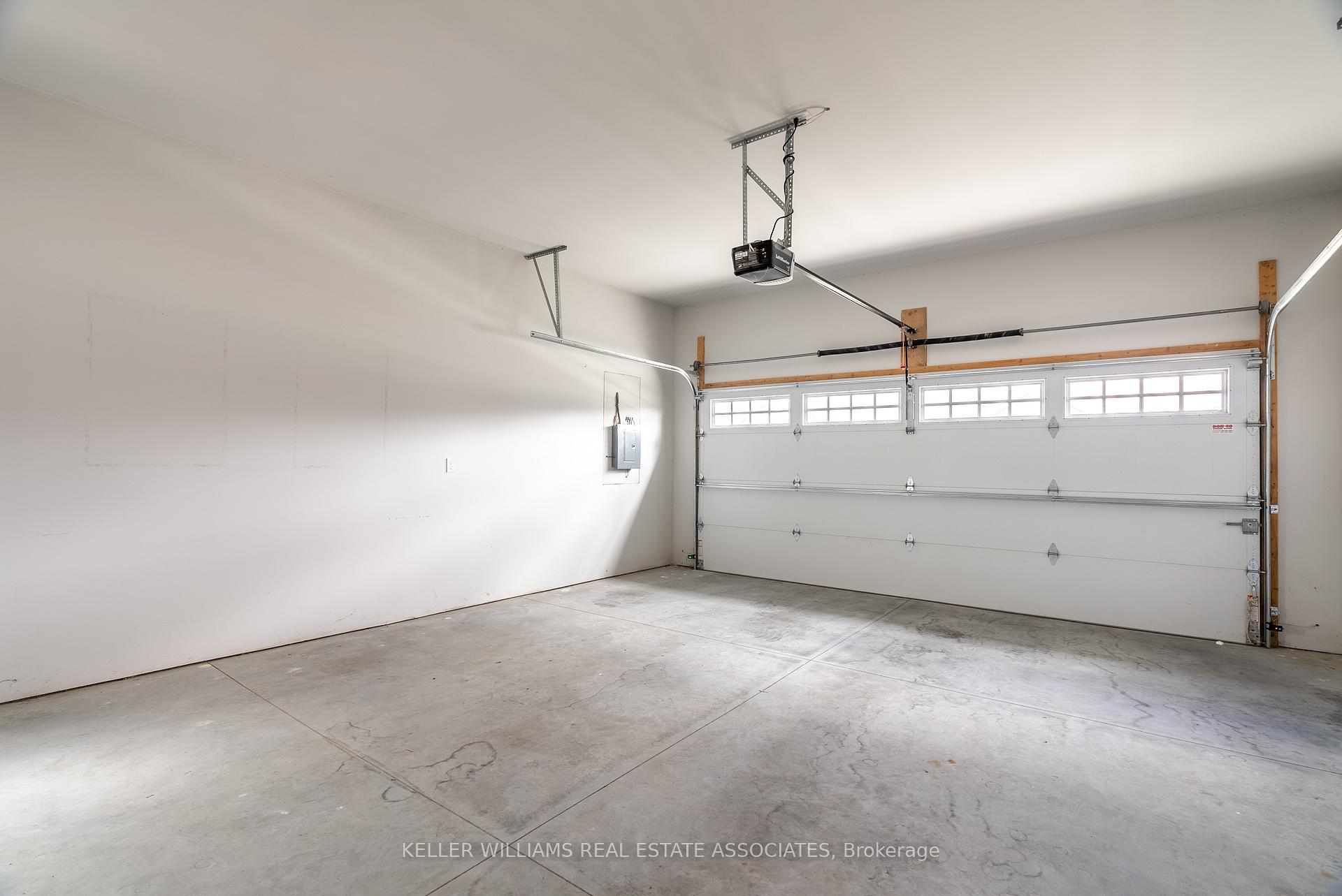 Photo 18 of 115 Lanz Boulevard, Chatham-Kent, Blenheim — HOMEH