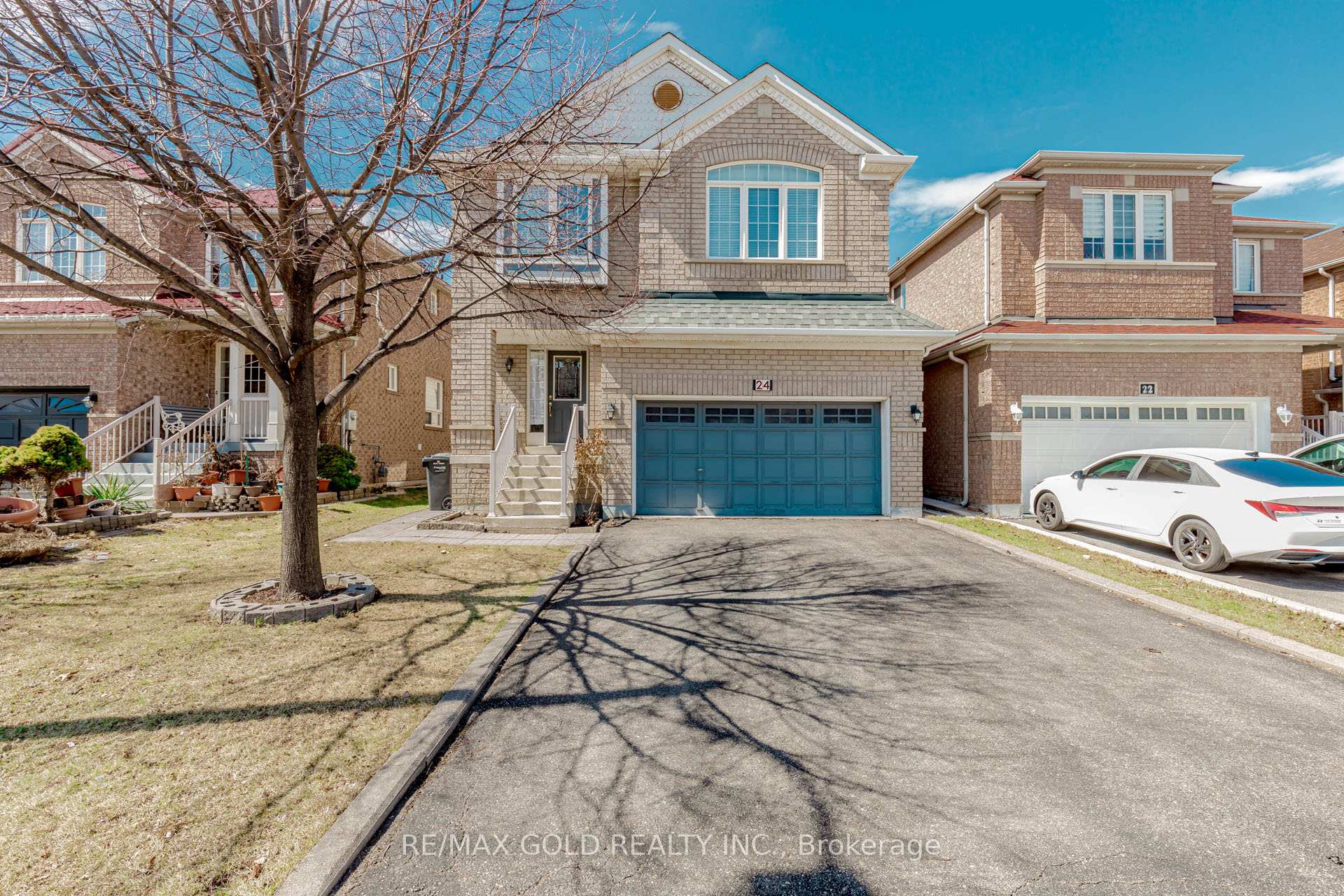 Front of 24 Sweet Clover Crescent