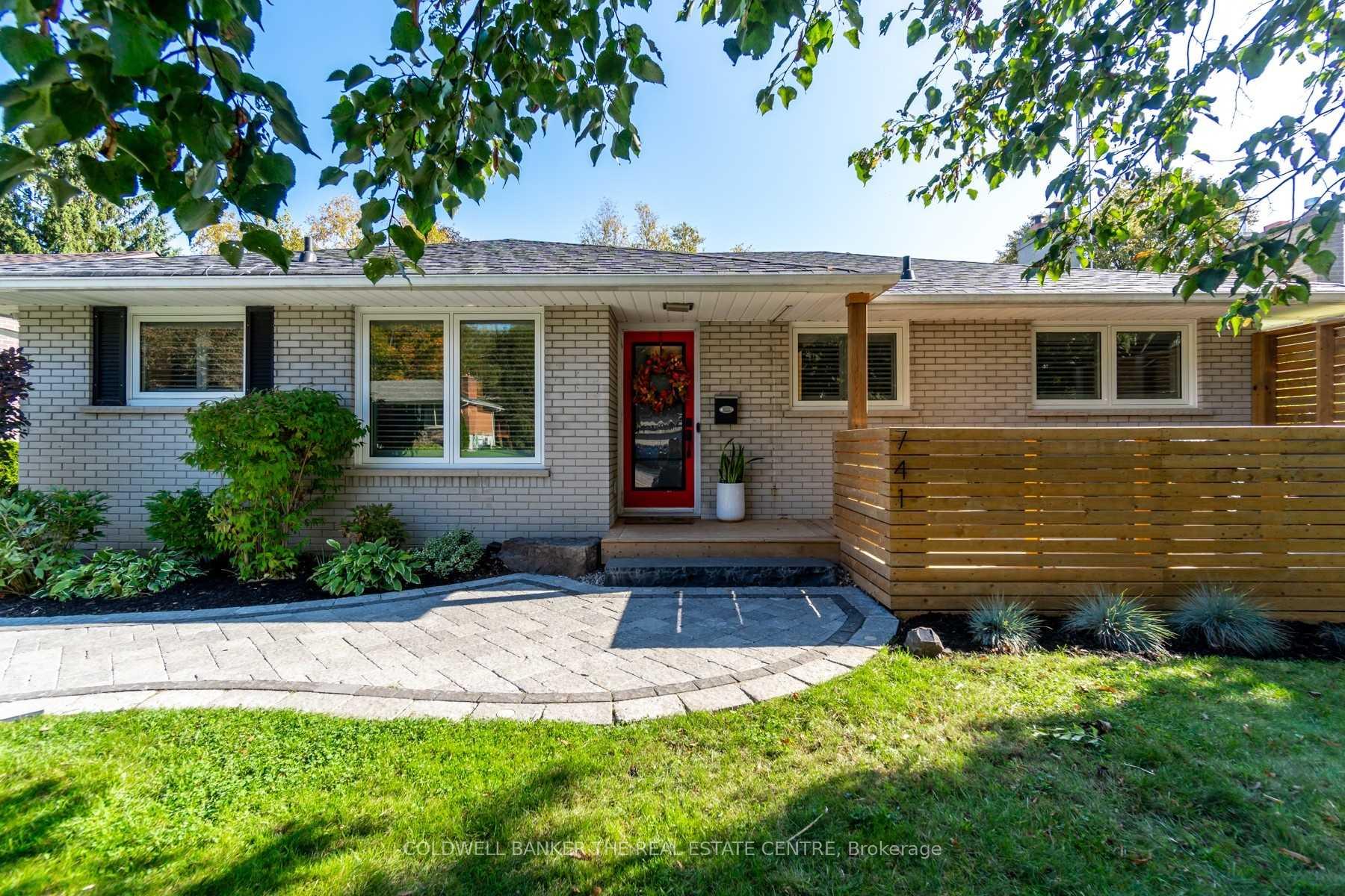 Photo 1 of 741 Jasmine Crescent, Oshawa, Centennial — HOMEH