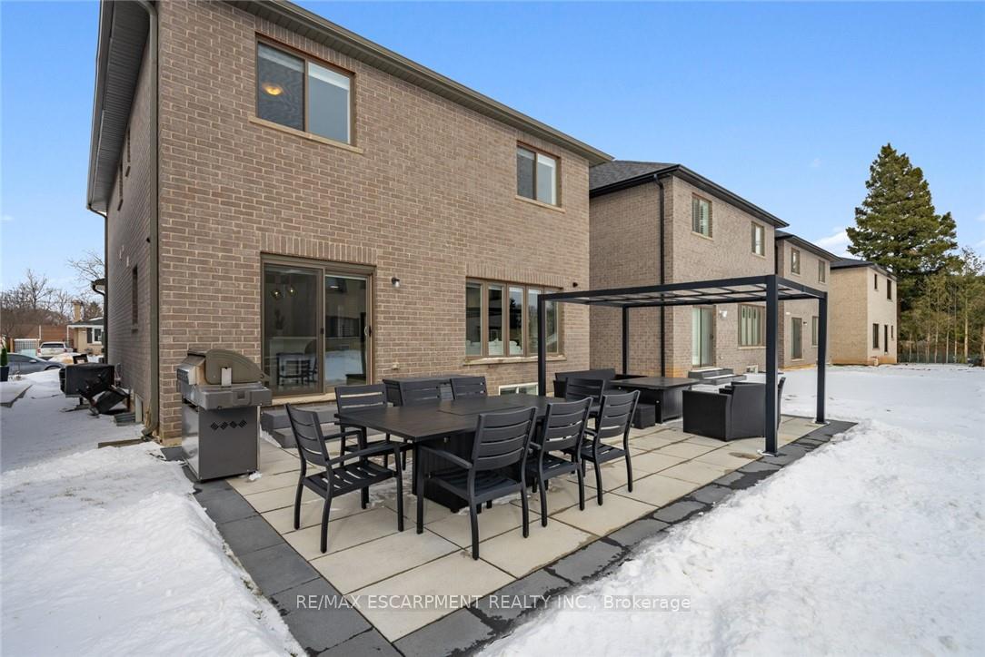 Photo 46 of 36 Miller Drive, Hamilton, Ancaster — HOMEH