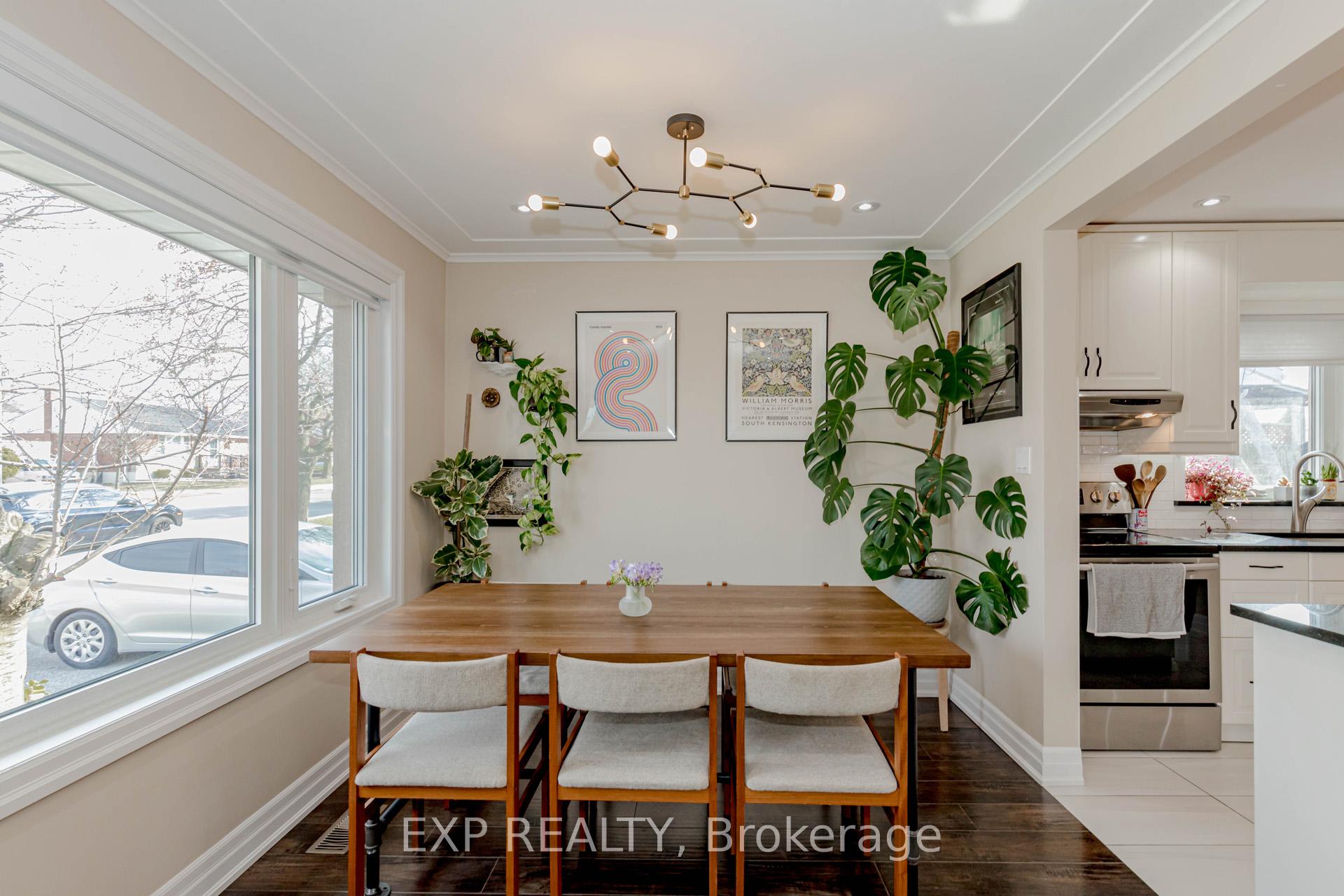 Photo 21 of 90 Welbourn Drive, Hamilton, Balfour — HOMEH