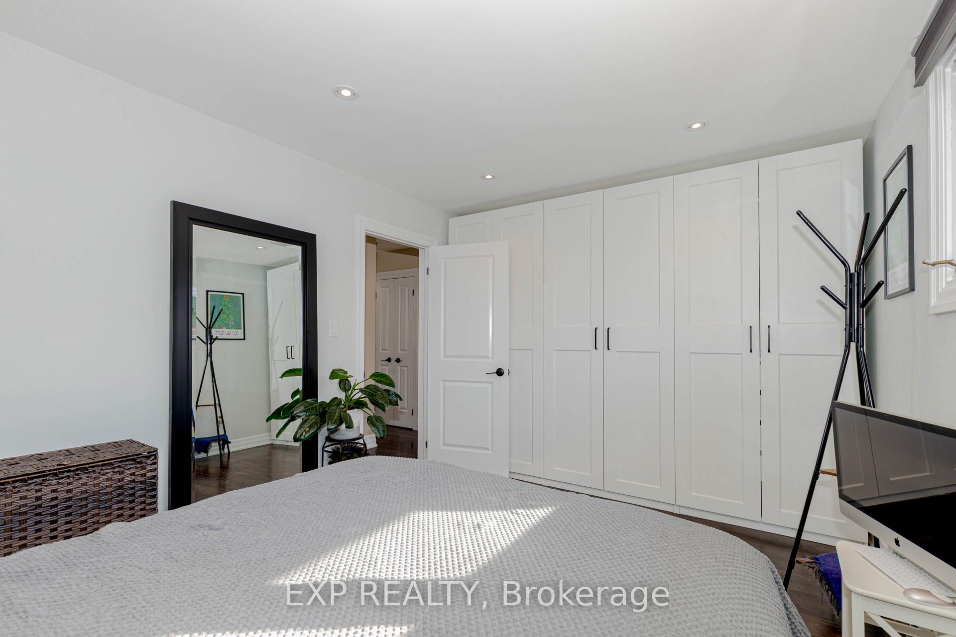 Photo 26 of 90 Welbourn Drive, Hamilton, Balfour — HOMEH