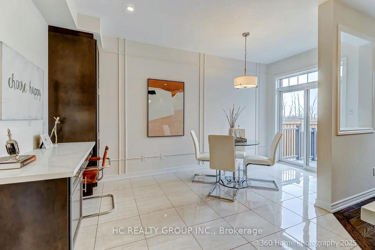 Photo 26 of 24 Decast Crescent, Markham, Box Grove — HOMEH
