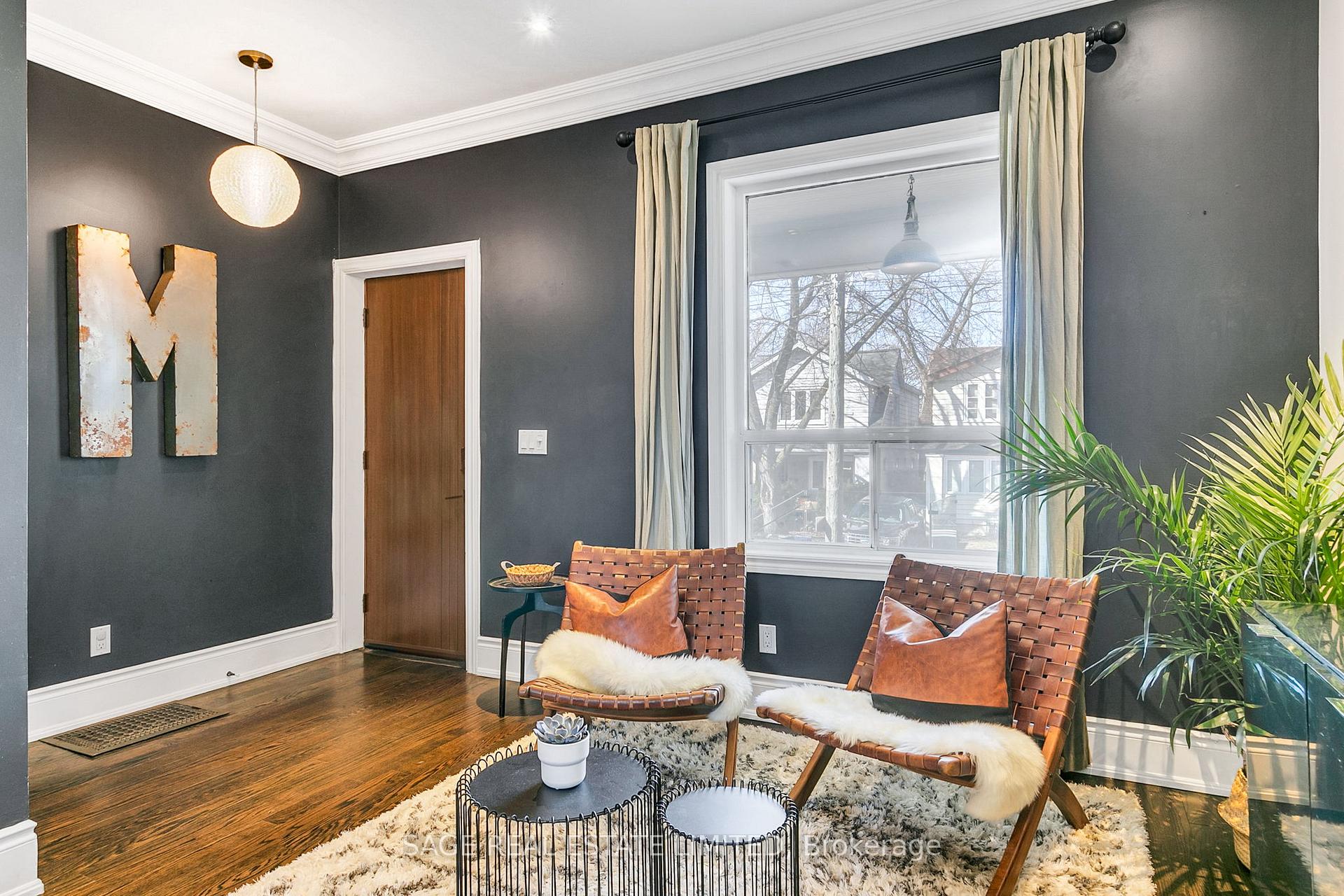 Photo 4 of 275 Woodfield Road, Toronto, Greenwood-Coxwell — HOMEH