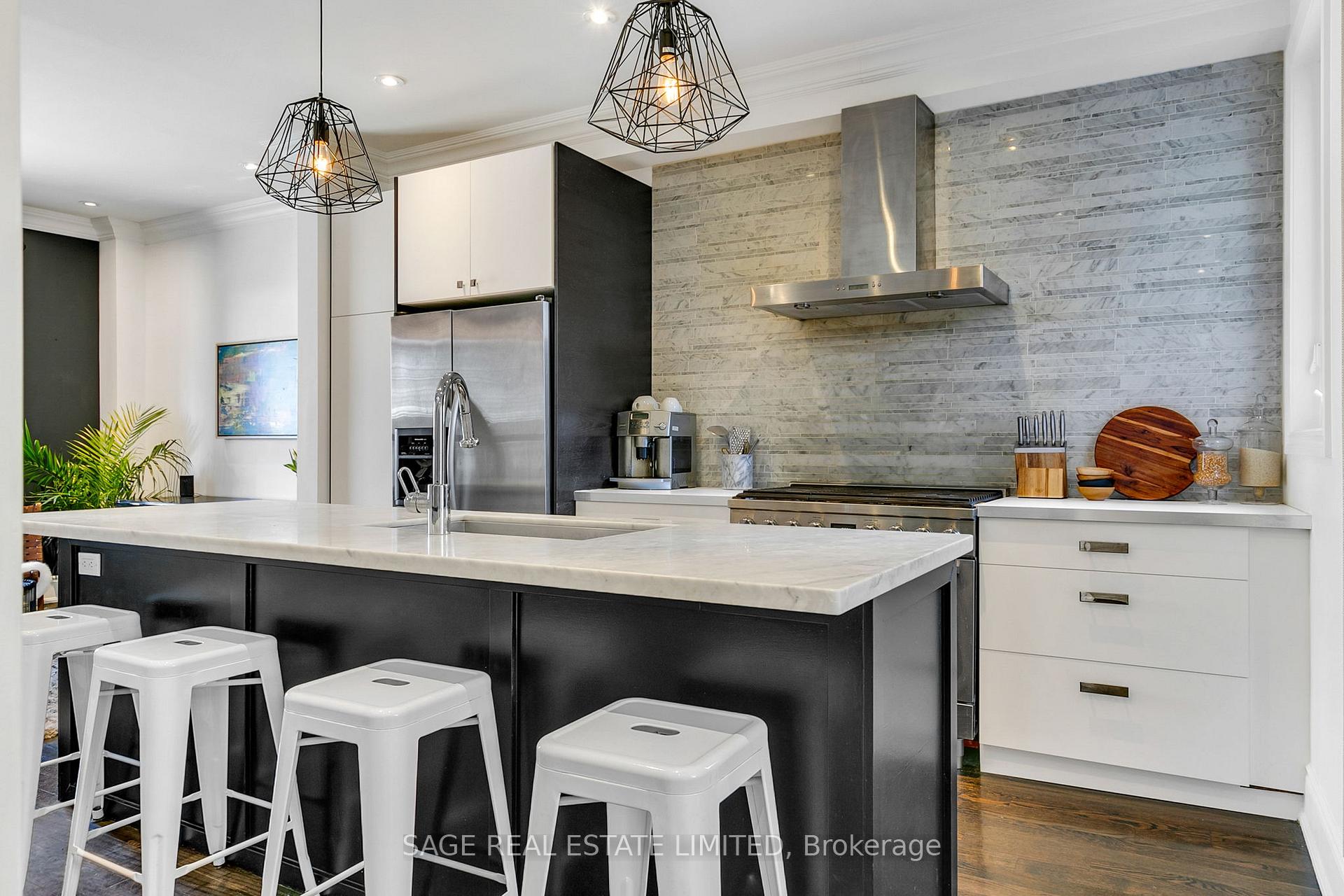 Photo 23 of 275 Woodfield Road, Toronto, Greenwood-Coxwell — HOMEH