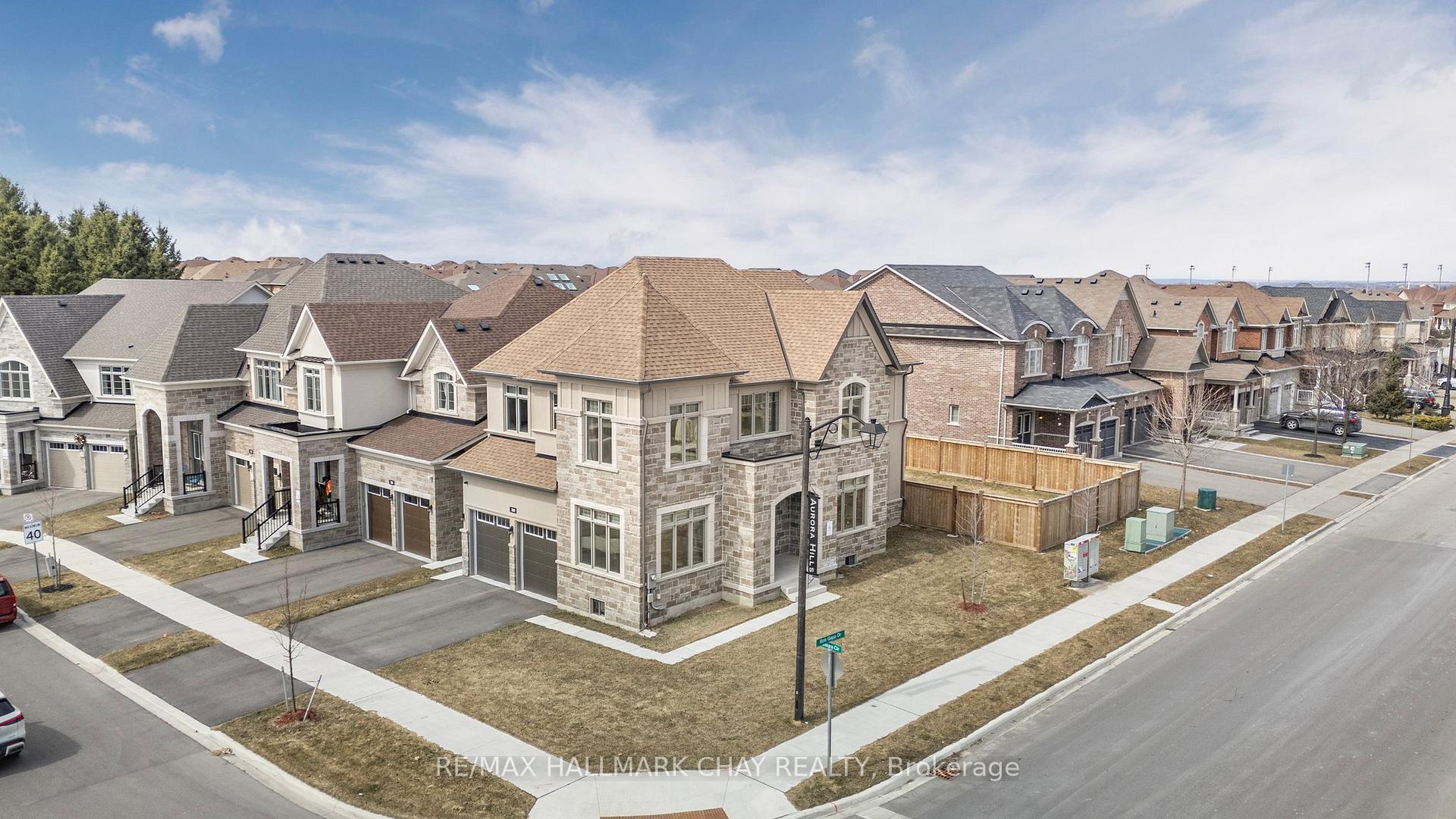 Front of 260 Sikura Circle