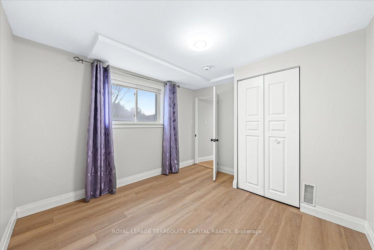 Photo 26 of Unit Lower, 224 Walnut Crescent, Barrie, Bayshore — HOMEH