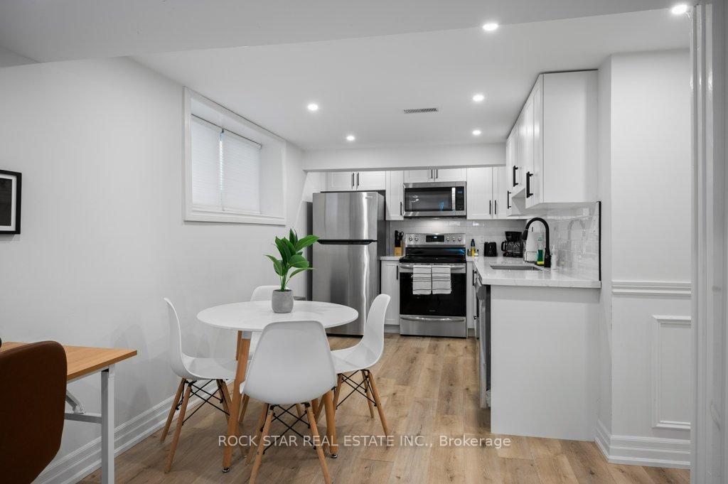 Photo 25 of 830 Mohawk Road E, Hamilton, Hampton Heights — HOMEH
