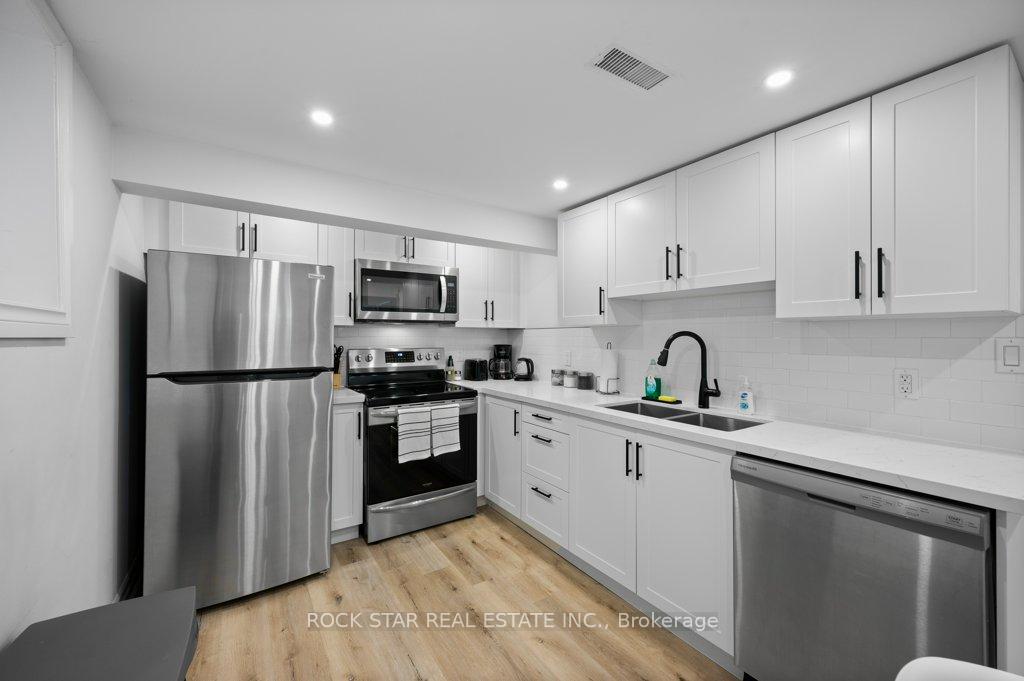 Photo 38 of 830 Mohawk Road E, Hamilton, Hampton Heights — HOMEH