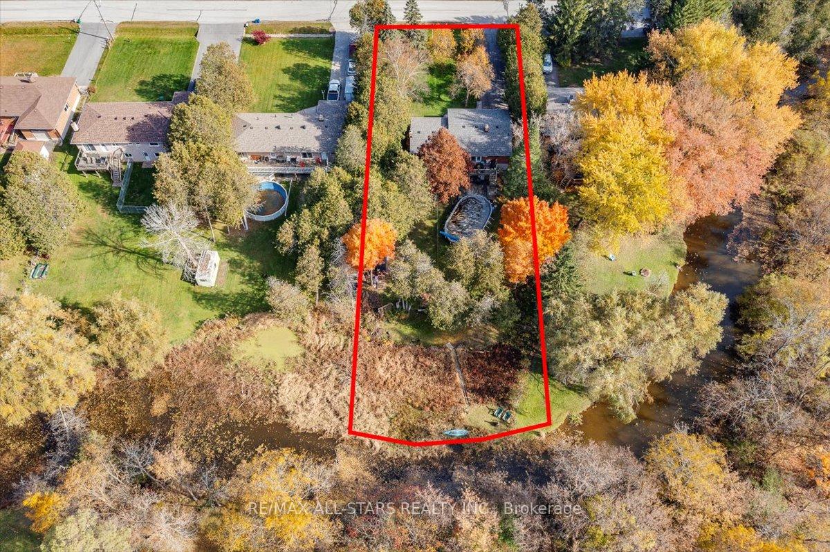 Photo 19 of 20 James Street, Georgina, Pefferlaw — HOMEH