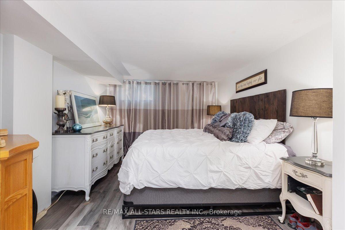 Photo 29 of 20 James Street, Georgina, Pefferlaw — HOMEH