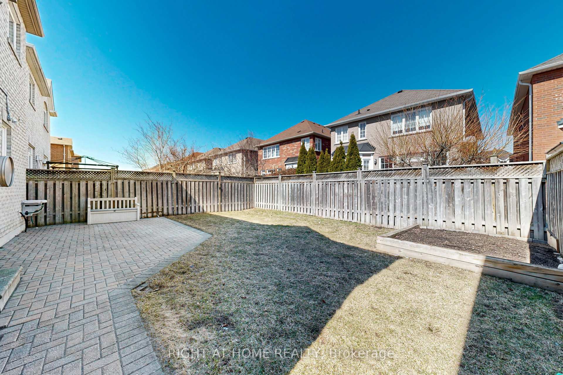 Photo 44 of 14 Down Crescent, Ajax, Northwest Ajax — HOMEH