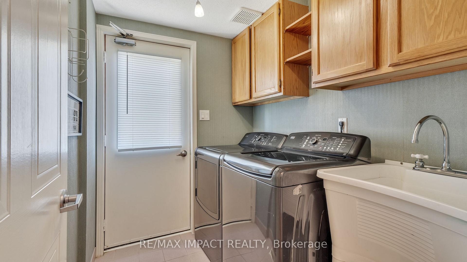 Photo 20 of 1 Beechnut Crescent, Clarington, Courtice — HOMEH