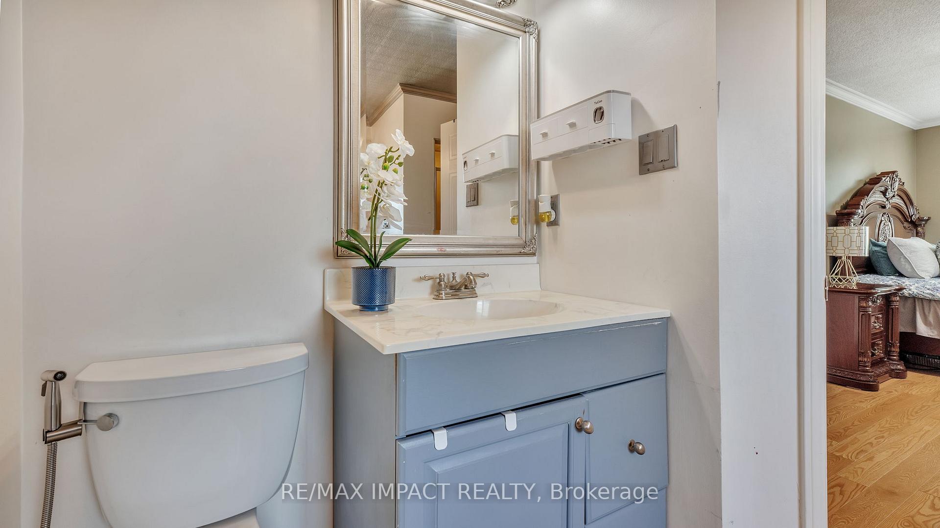 Photo 25 of 1 Beechnut Crescent, Clarington, Courtice — HOMEH