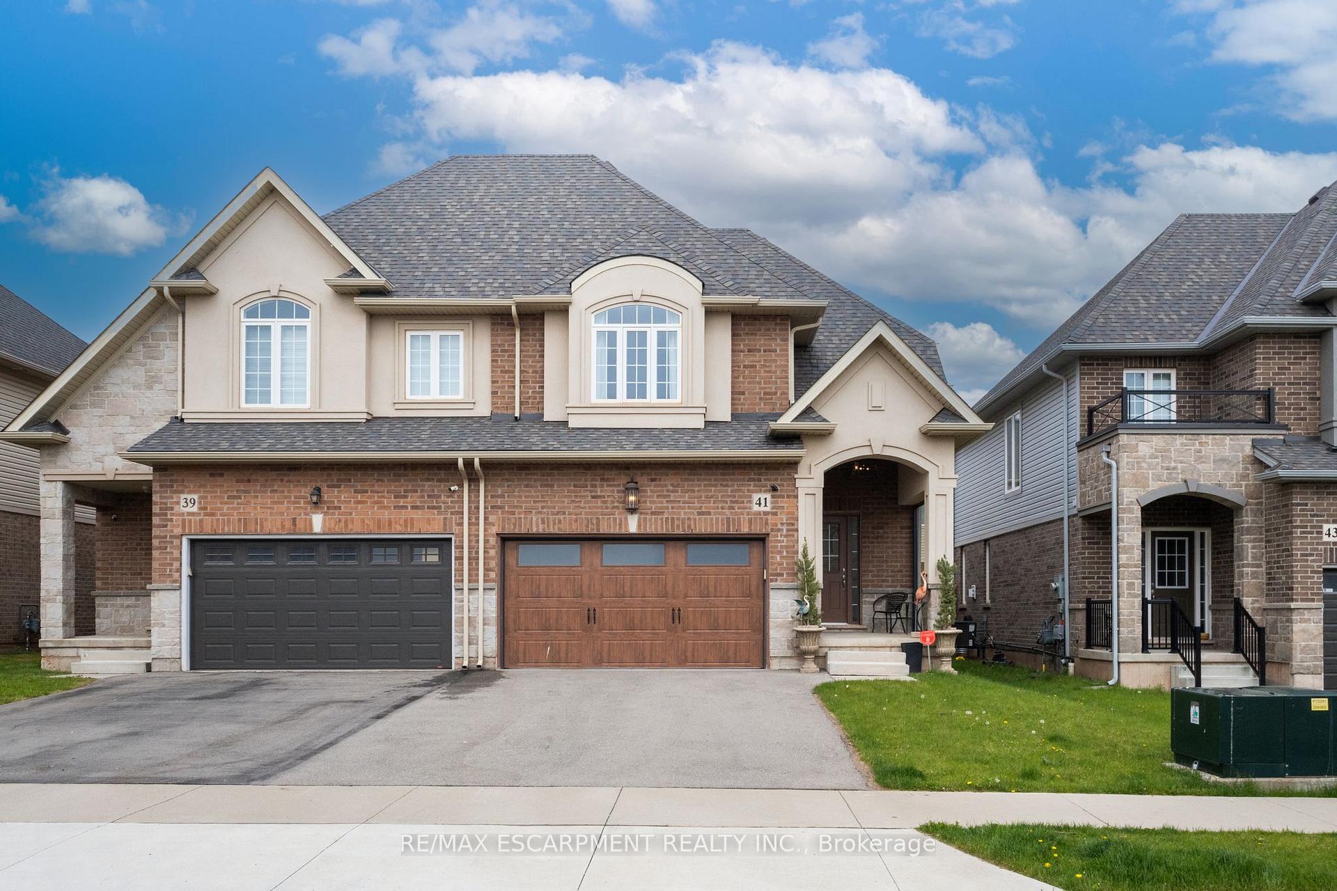 Front of 41 Foothills Lane
