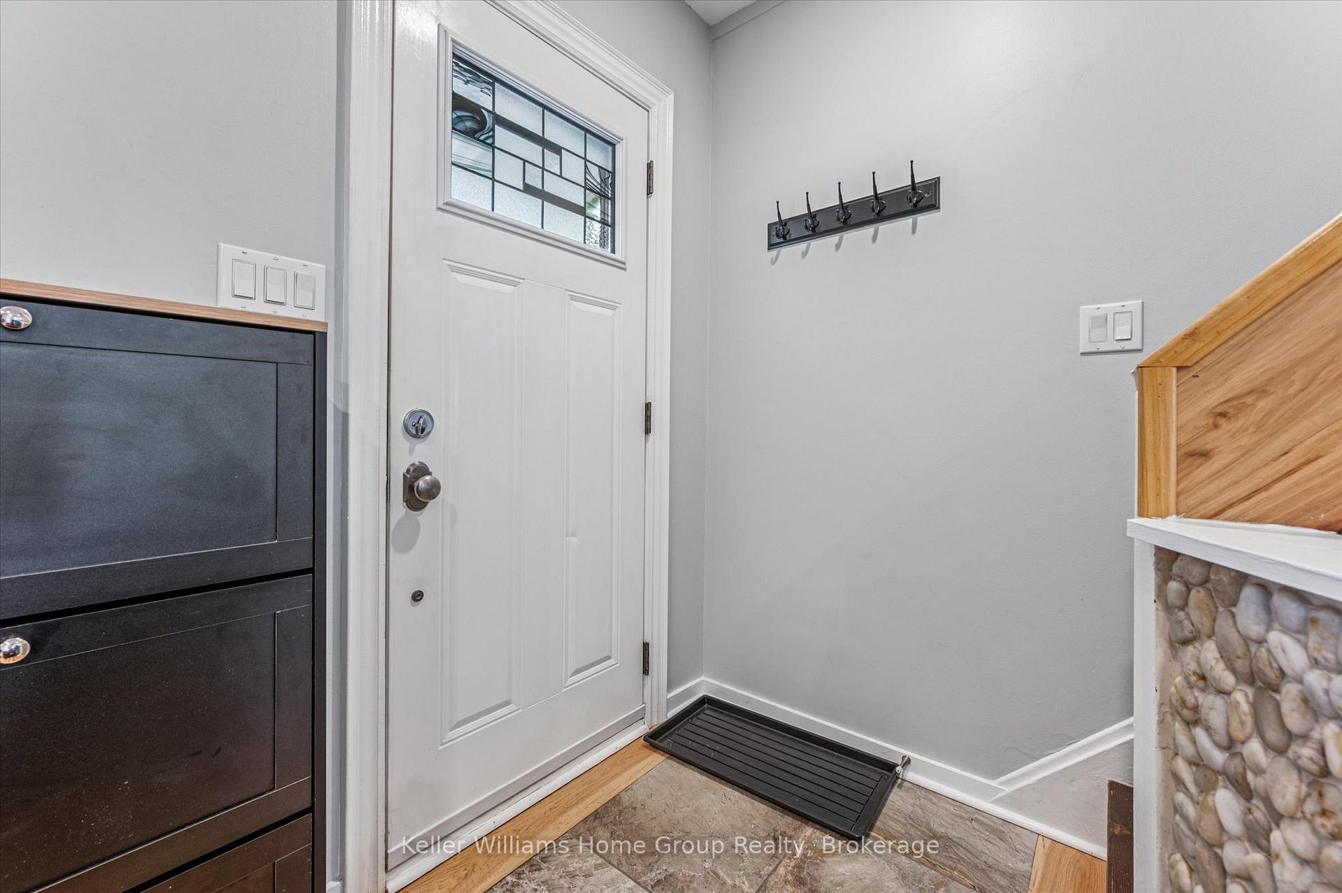 Photo 6 of 56 Hayes Avenue, Guelph, St. Patrick's Ward — HOMEH