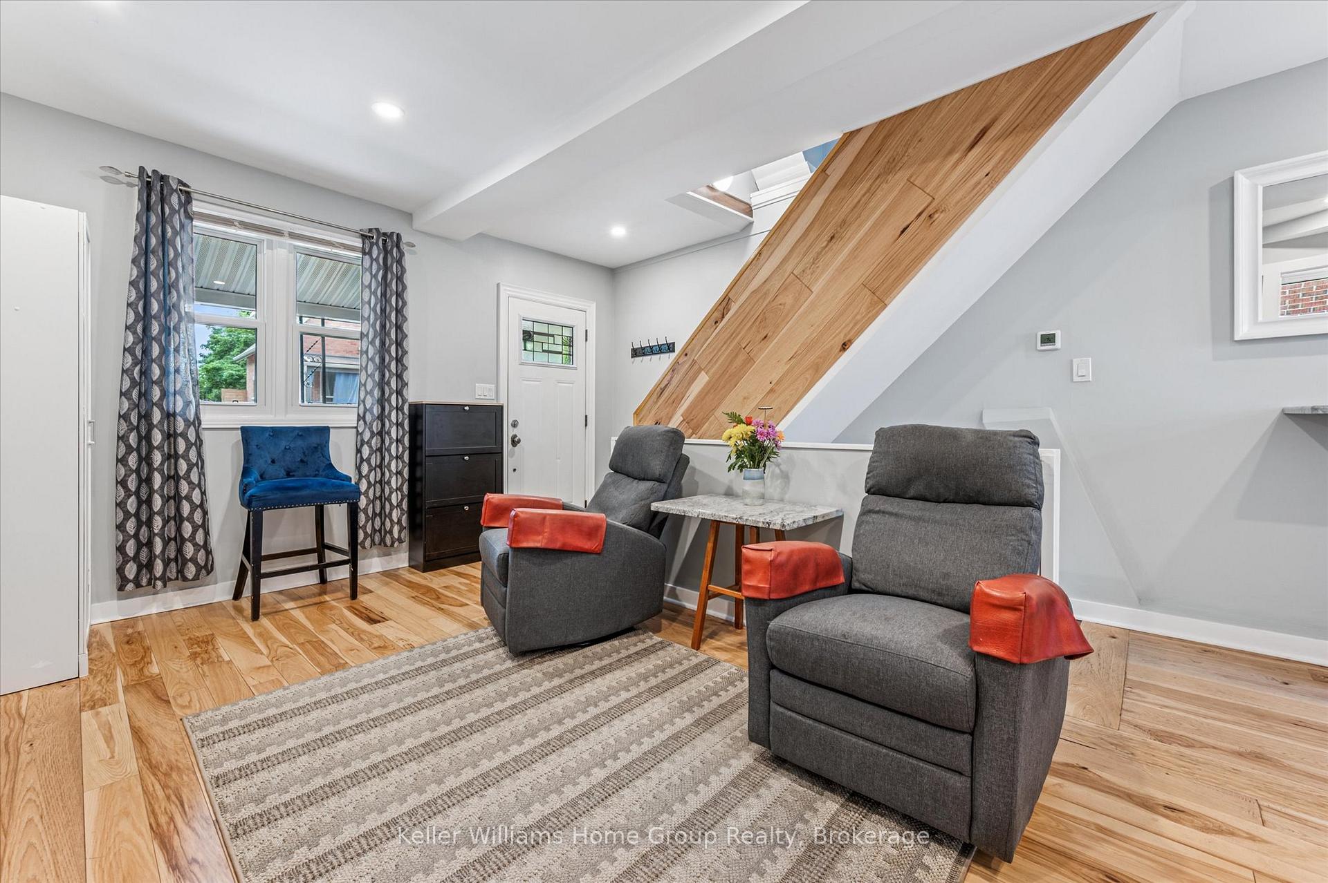 Photo 8 of 56 Hayes Avenue, Guelph, St. Patrick's Ward — HOMEH