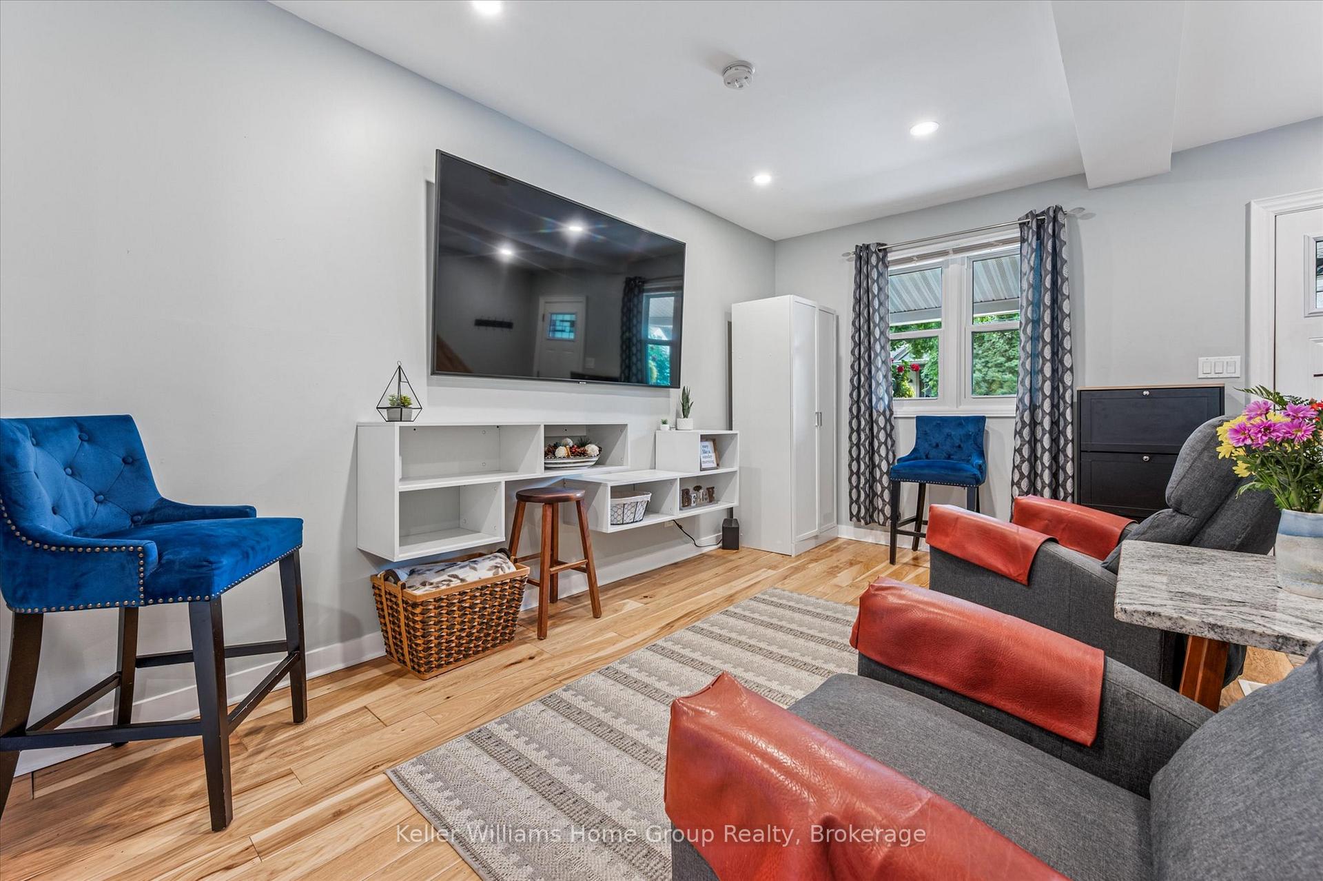 Photo 9 of 56 Hayes Avenue, Guelph, St. Patrick's Ward — HOMEH