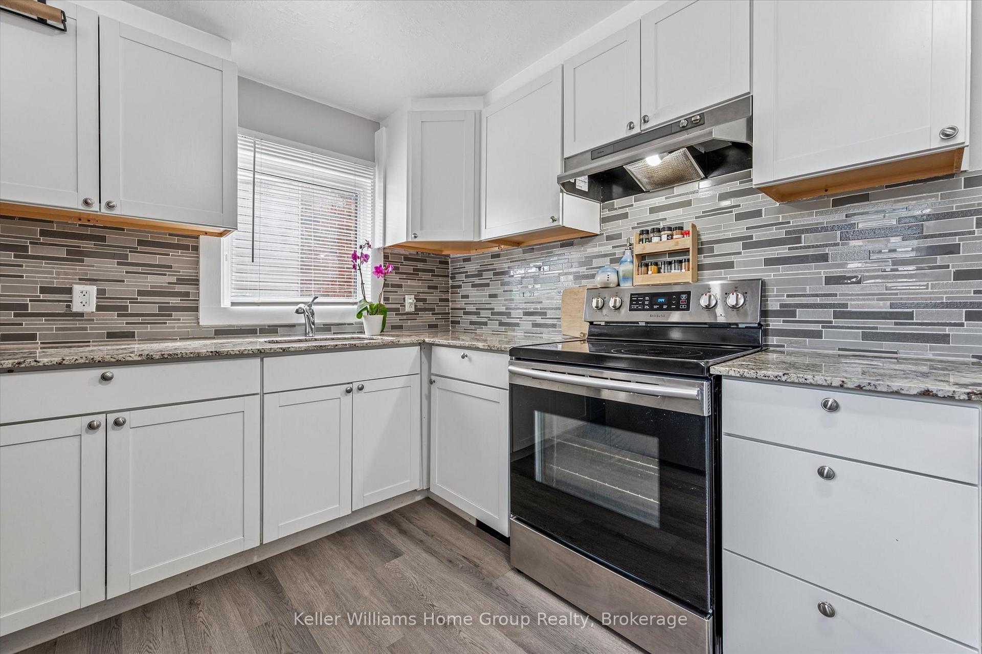 Photo 13 of 56 Hayes Avenue, Guelph, St. Patrick's Ward — HOMEH