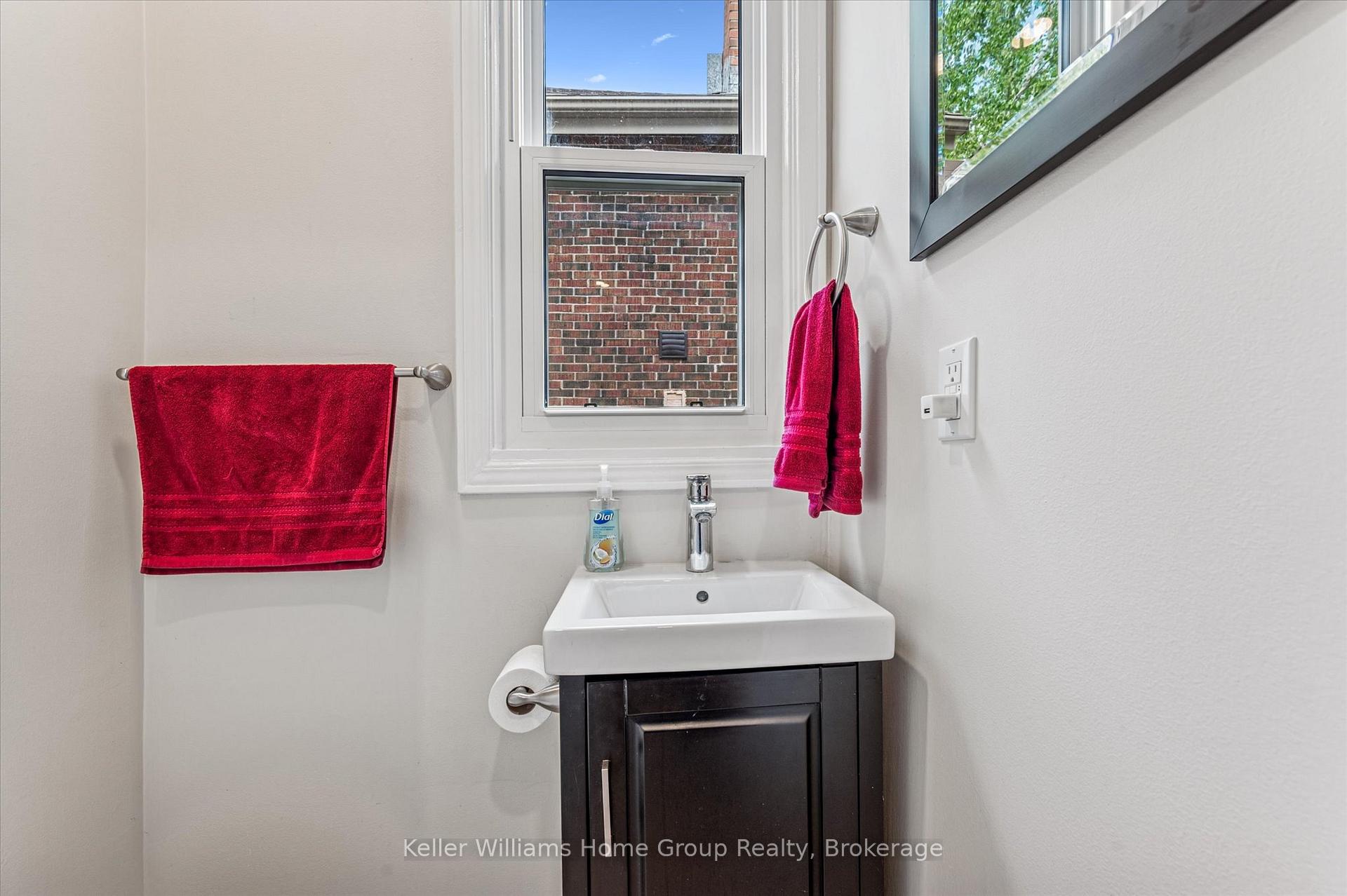 Photo 16 of 56 Hayes Avenue, Guelph, St. Patrick's Ward — HOMEH
