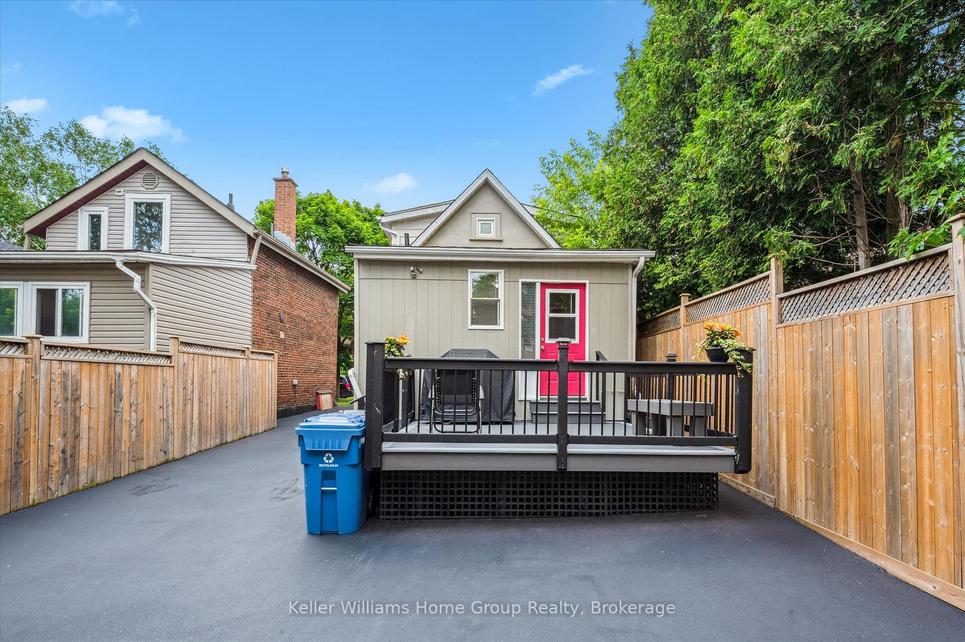 Photo 34 of 56 Hayes Avenue, Guelph, St. Patrick's Ward — HOMEH