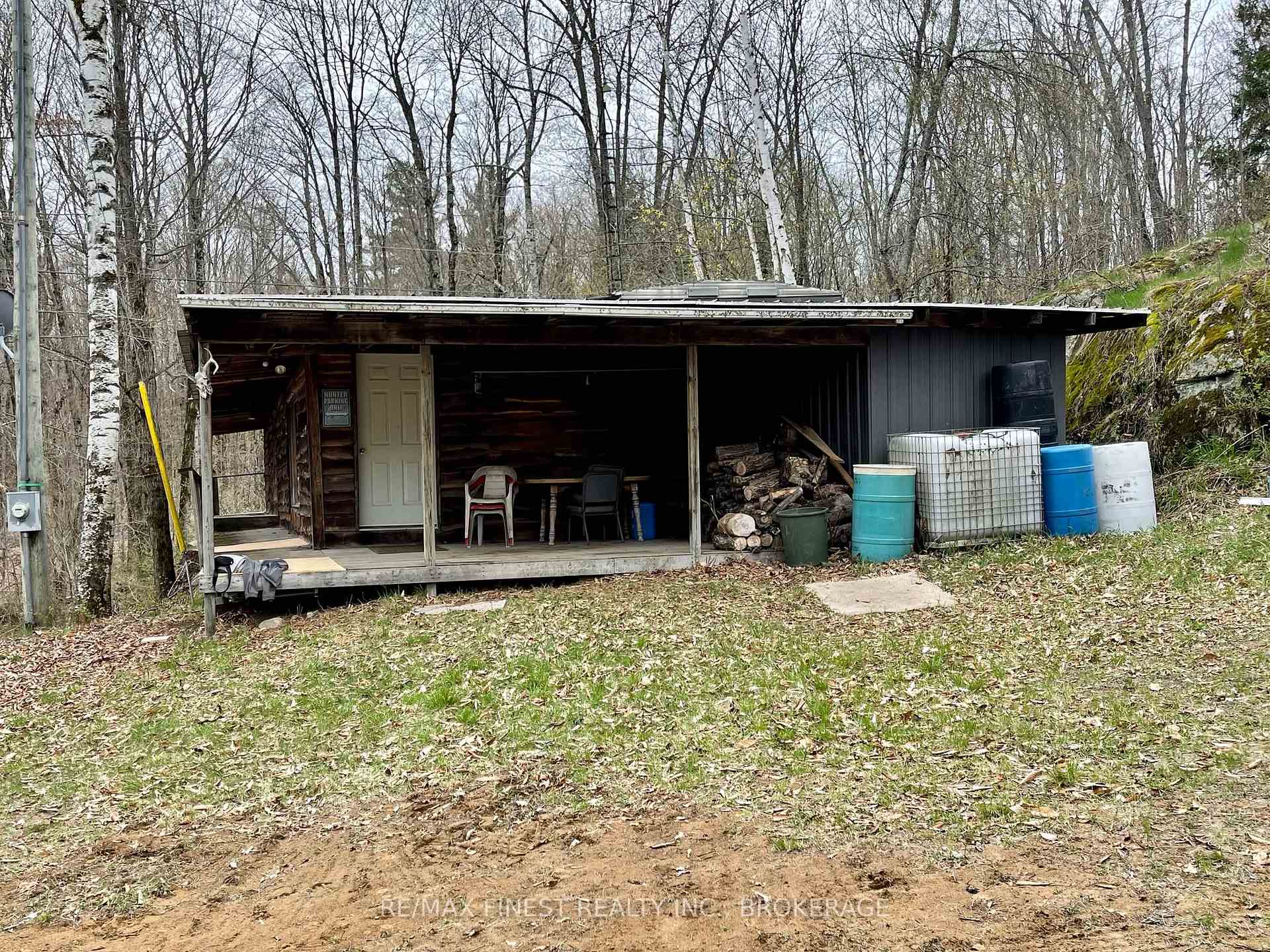 Front of 2223 Henderson Road