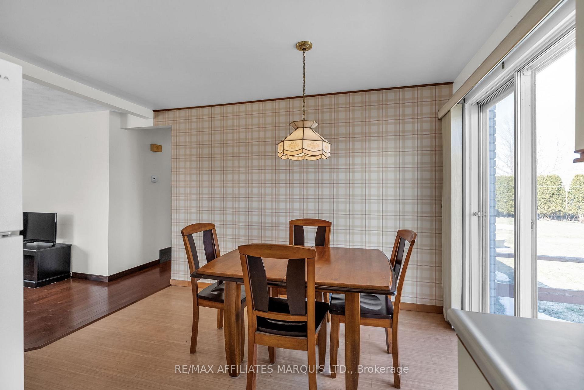 Photo 8 of 417 Lynwood Drive, Cornwall — HOMEH