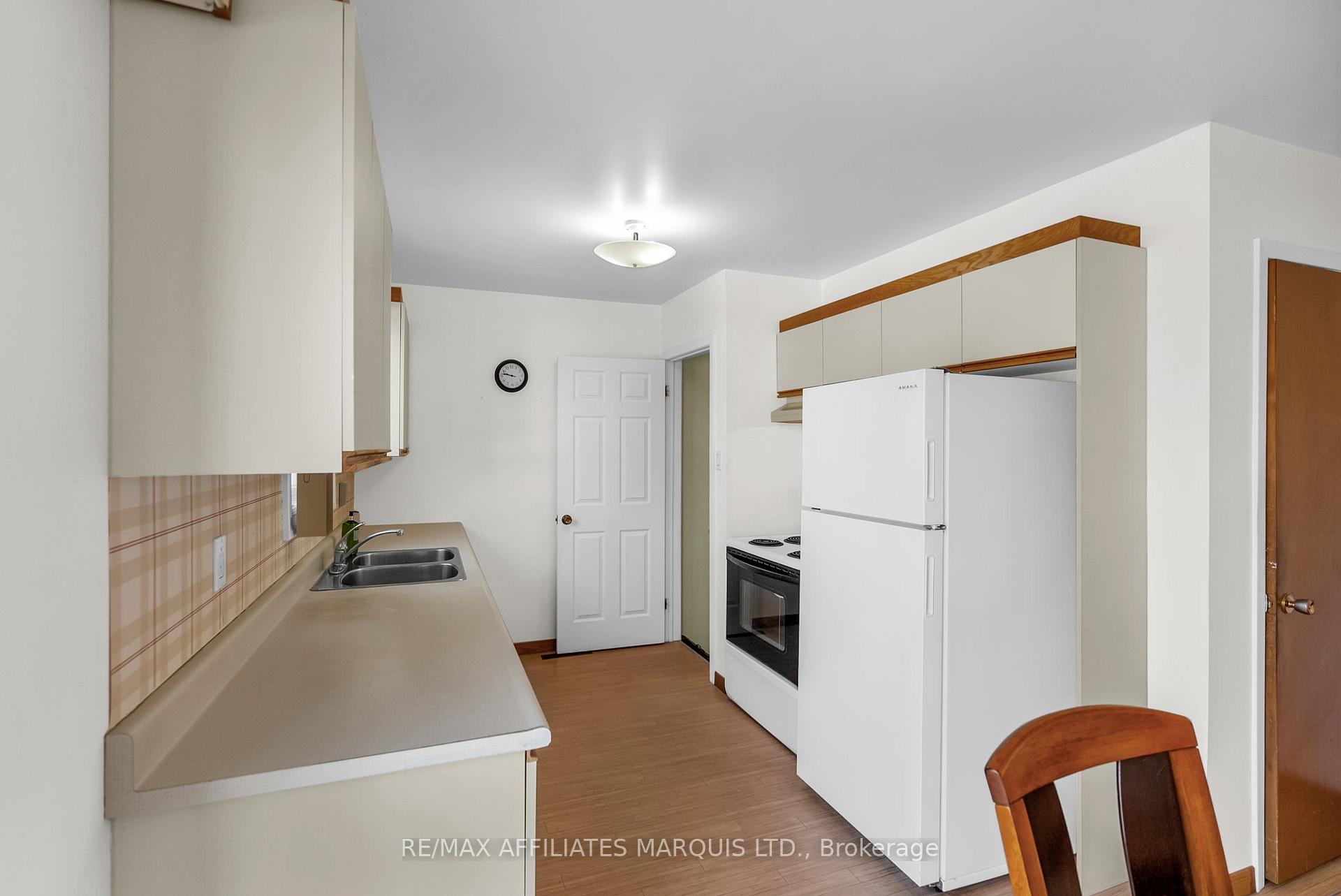 Photo 9 of 417 Lynwood Drive, Cornwall — HOMEH