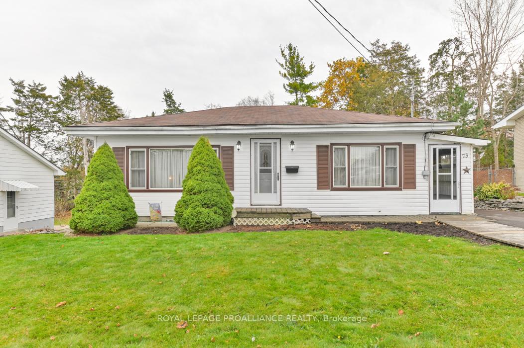 Photo 3 of 73 North Park Gardens, Belleville, Belleville Ward — HOMEH