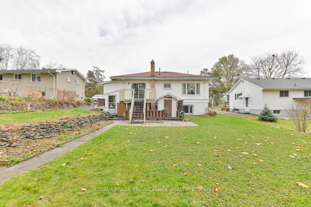 Photo 35 of 73 North Park Gardens, Belleville, Belleville Ward — HOMEH