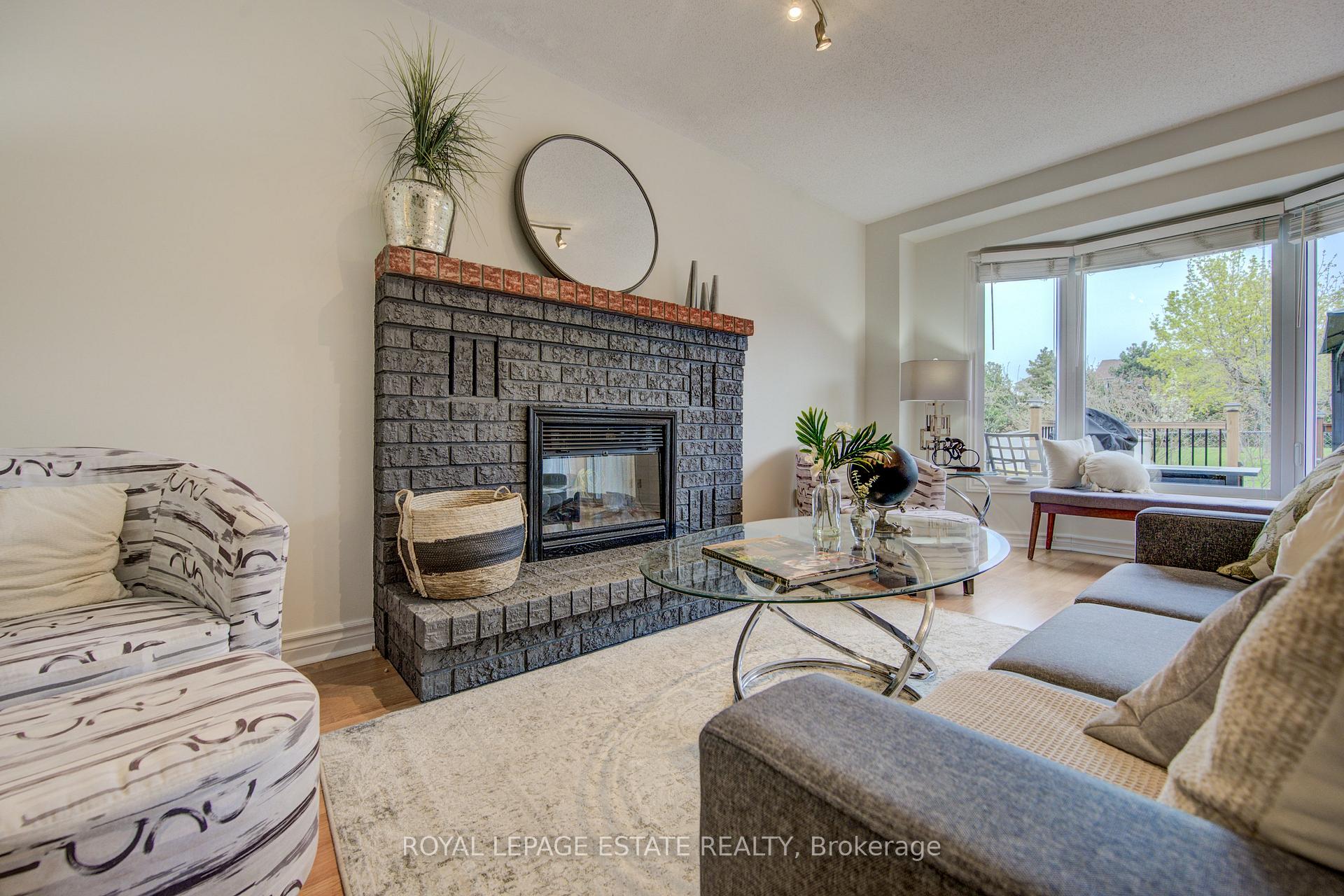 Photo 10 of 22 Tomahawk Drive, Grimsby, Grimsby East — HOMEH