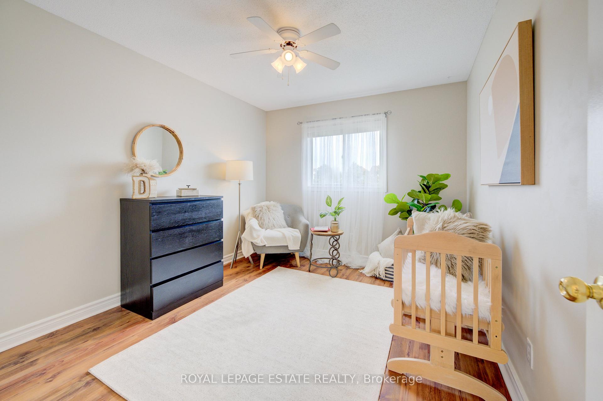 Photo 21 of 22 Tomahawk Drive, Grimsby, Grimsby East — HOMEH