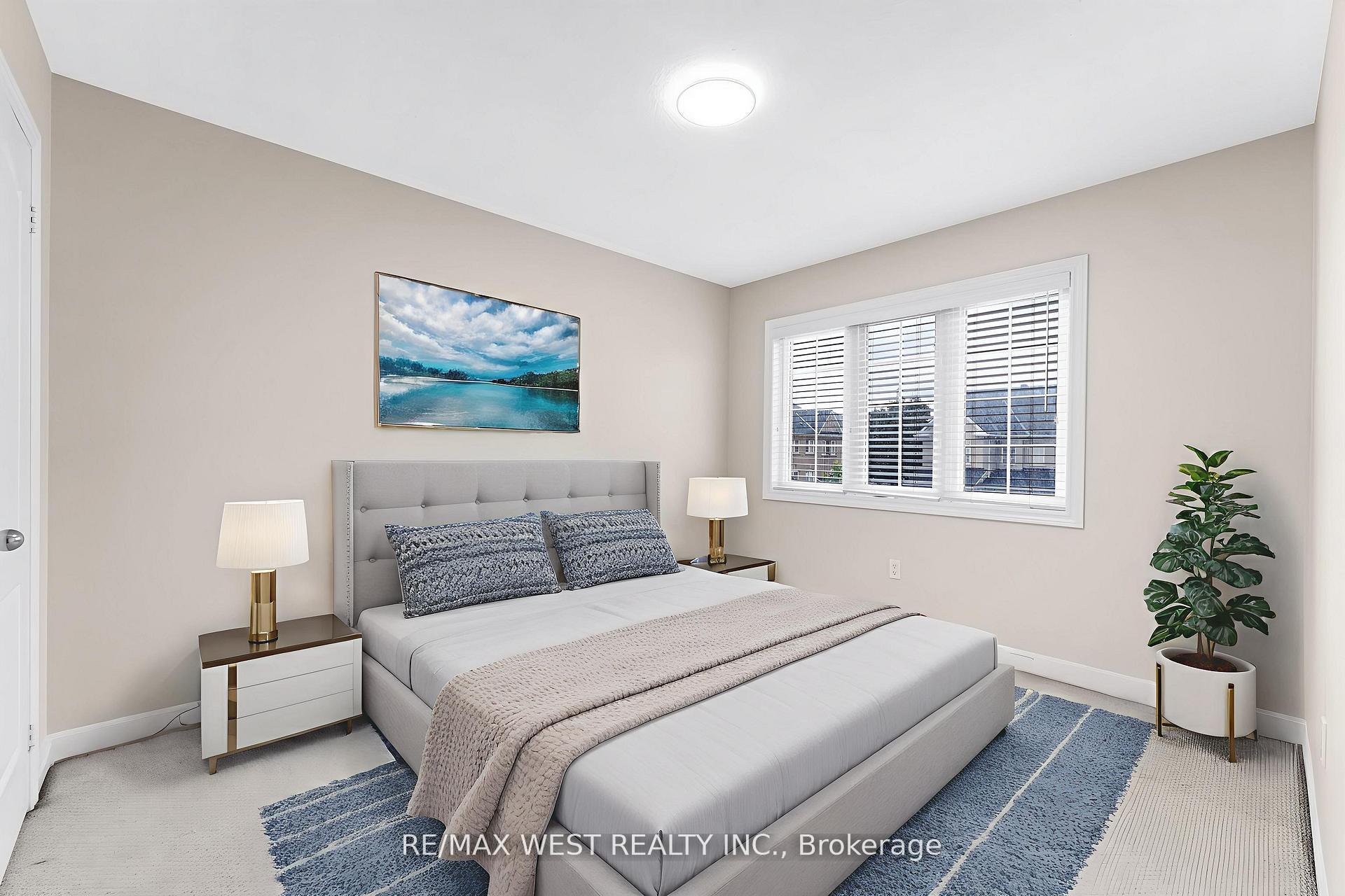 Photo 7 of 102 Everingham Circle, Brampton, Sandringham-Wellington — HOMEH