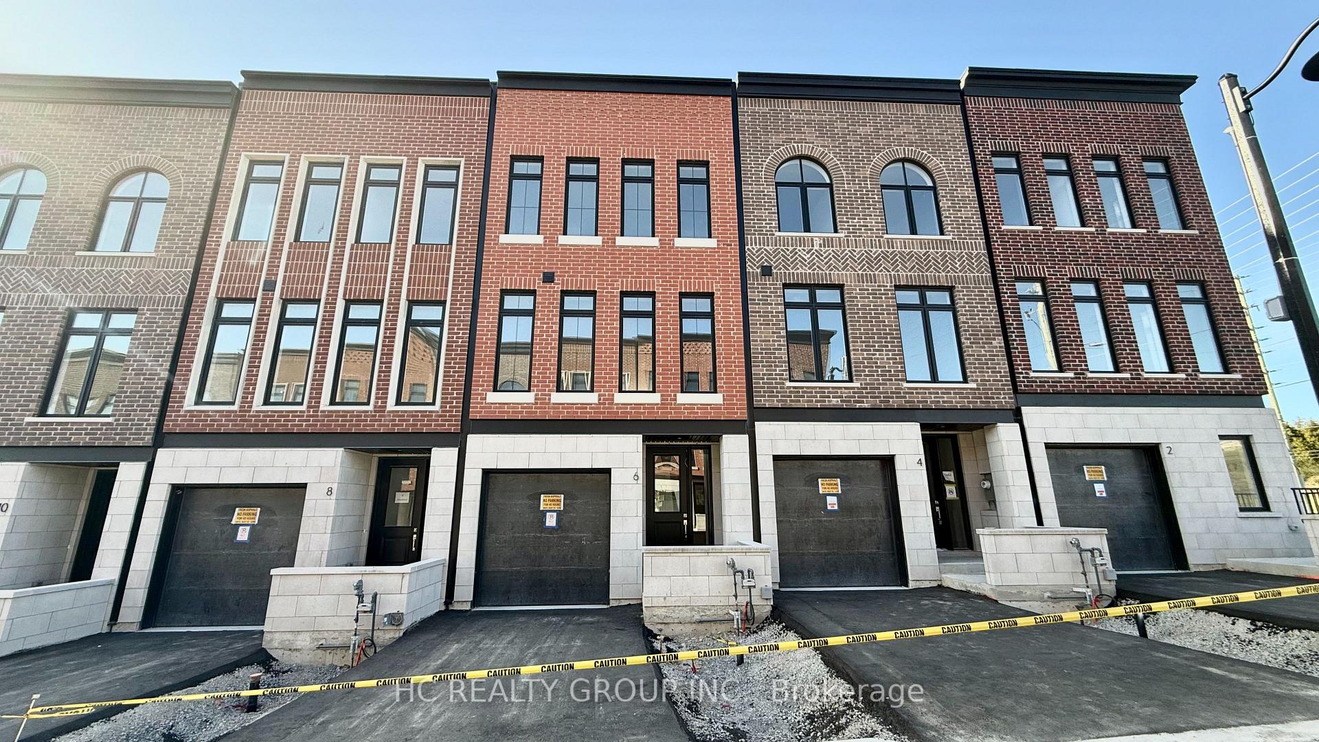 Front of 6 Chestnut Court