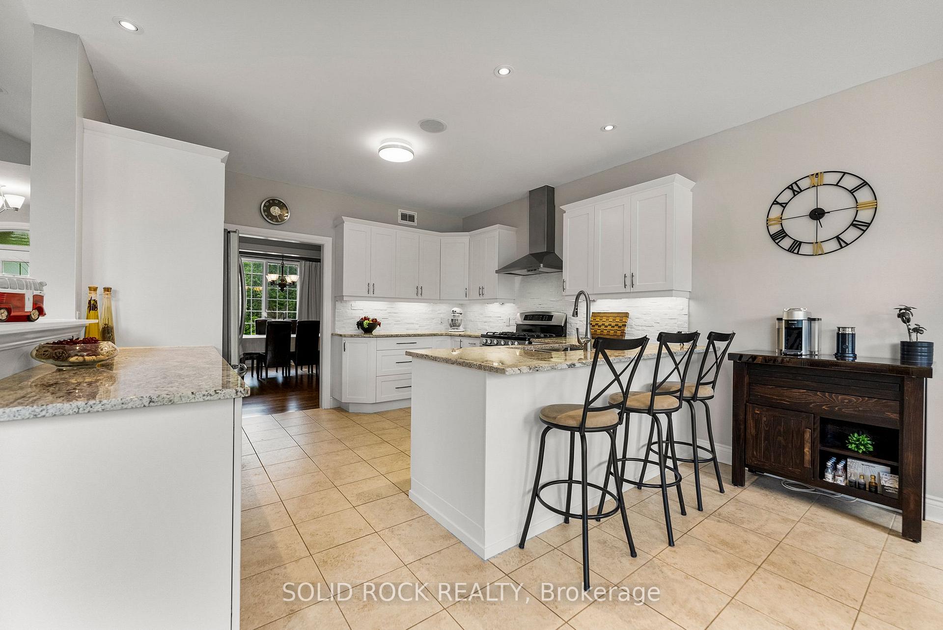 Photo 11 of 6218 Deermeadow Drive, Ottawa, Greely — HOMEH