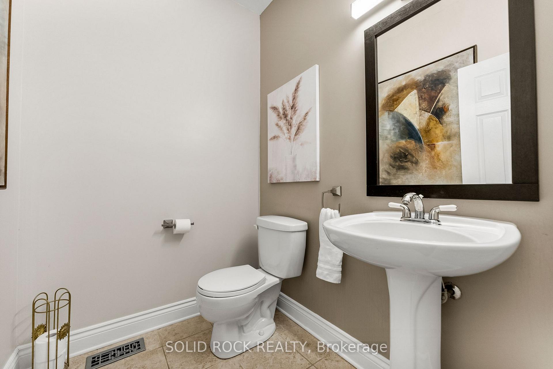 Photo 18 of 6218 Deermeadow Drive, Ottawa, Greely — HOMEH