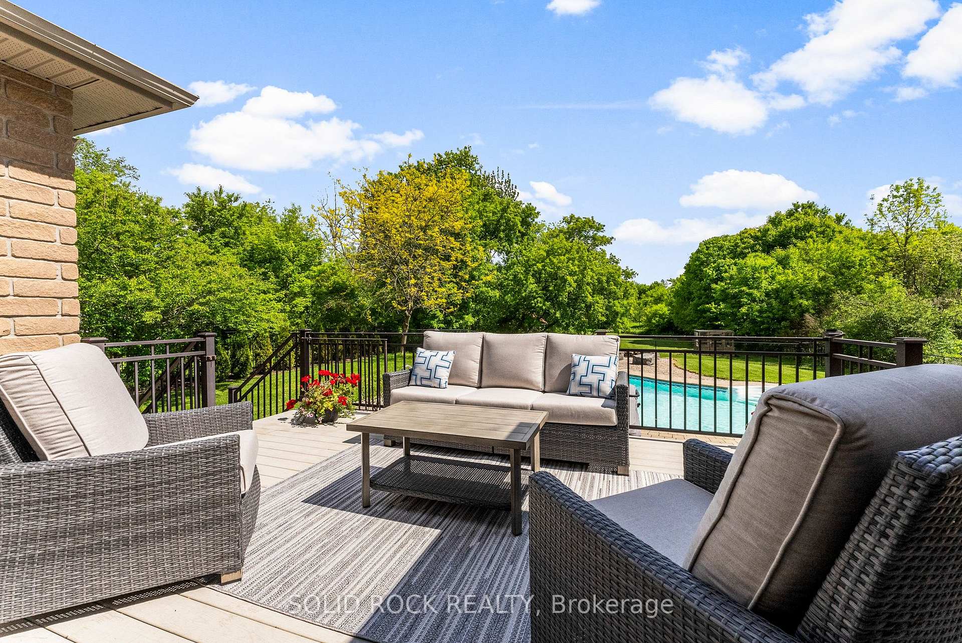 Photo 39 of 6218 Deermeadow Drive, Ottawa, Greely — HOMEH