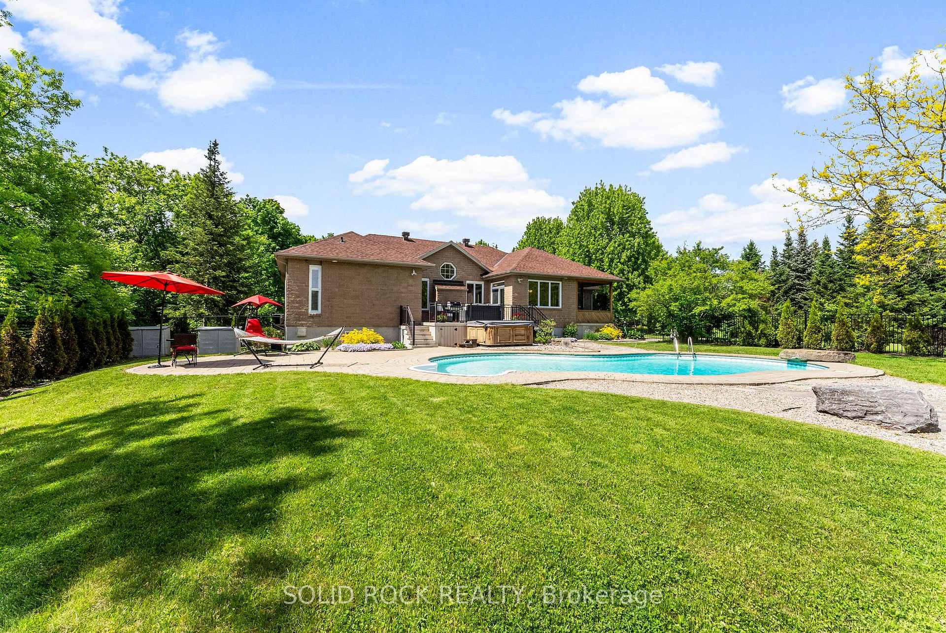 Photo 44 of 6218 Deermeadow Drive, Ottawa, Greely — HOMEH