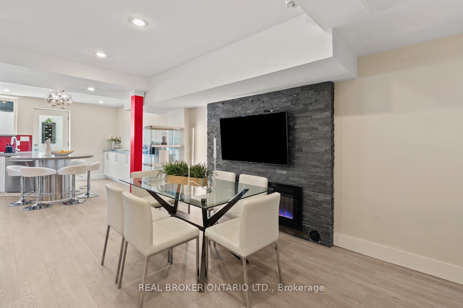 Photo 9 of 1837 Gerrard Street E, Toronto, Woodbine Corridor — HOMEH