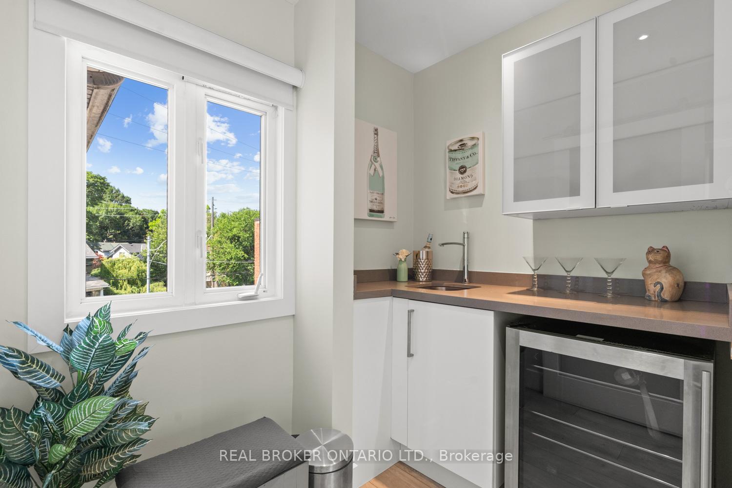 Photo 20 of 1837 Gerrard Street E, Toronto, Woodbine Corridor — HOMEH