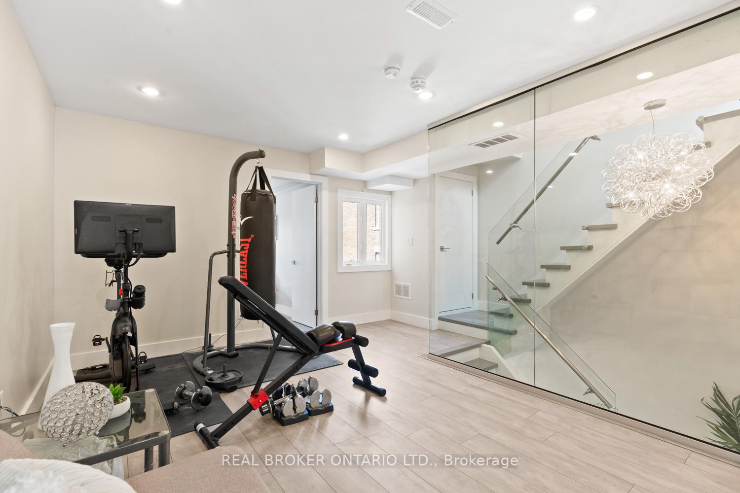 Photo 25 of 1837 Gerrard Street E, Toronto, Woodbine Corridor — HOMEH