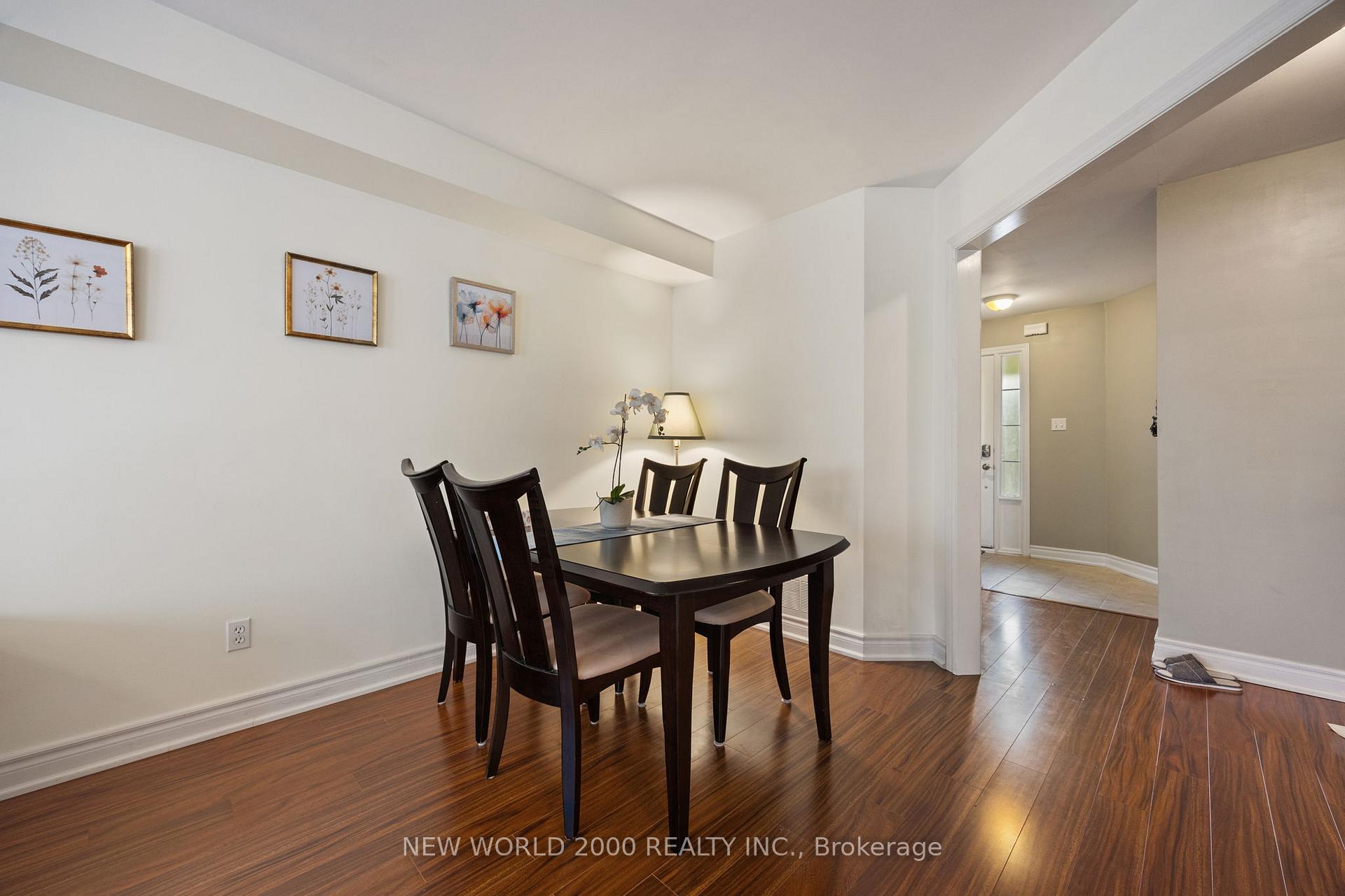 Photo 3 of 22 Hawtin Lane, Aurora, Aurora Grove — HOMEH